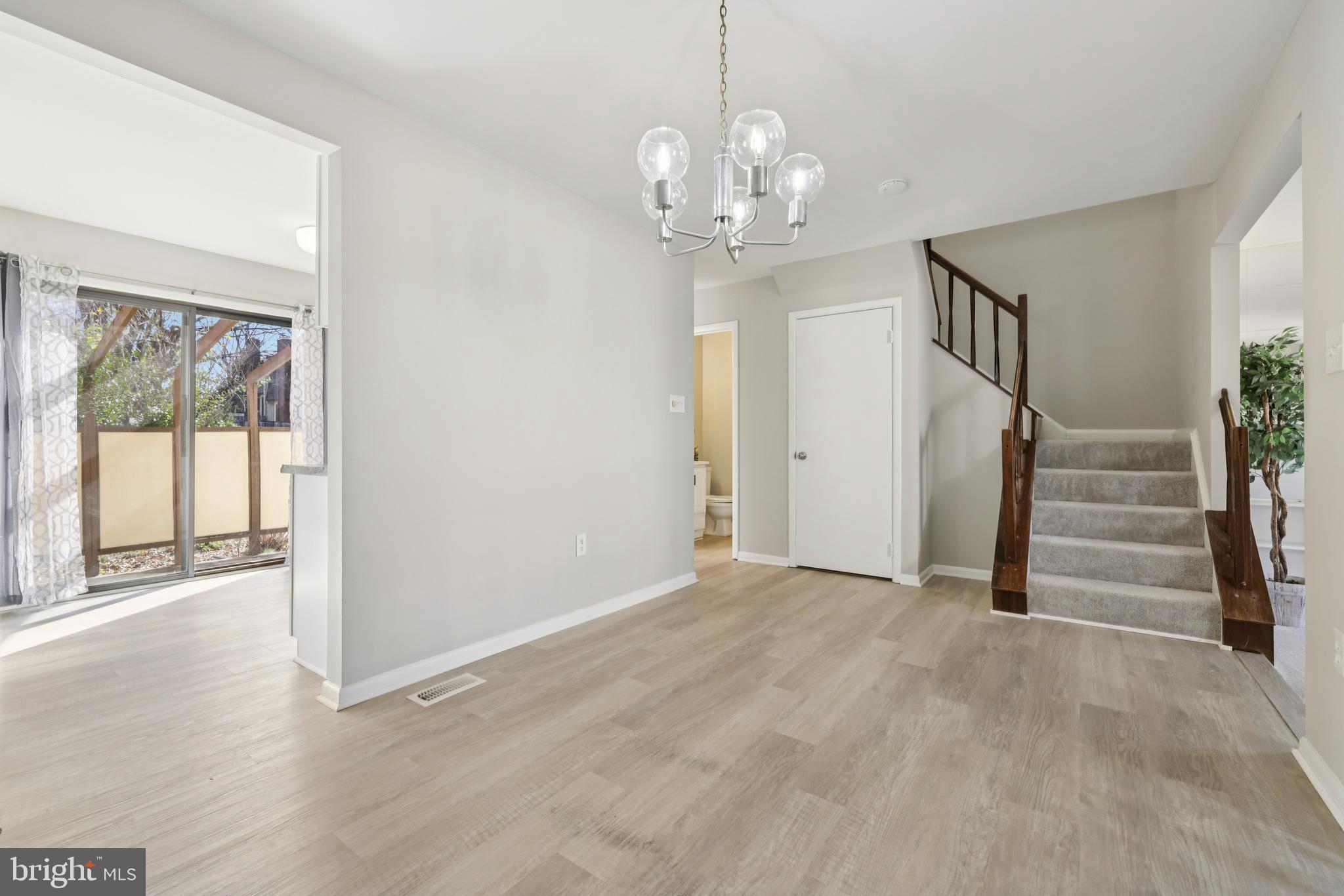 PHELPS LUCK - Residential