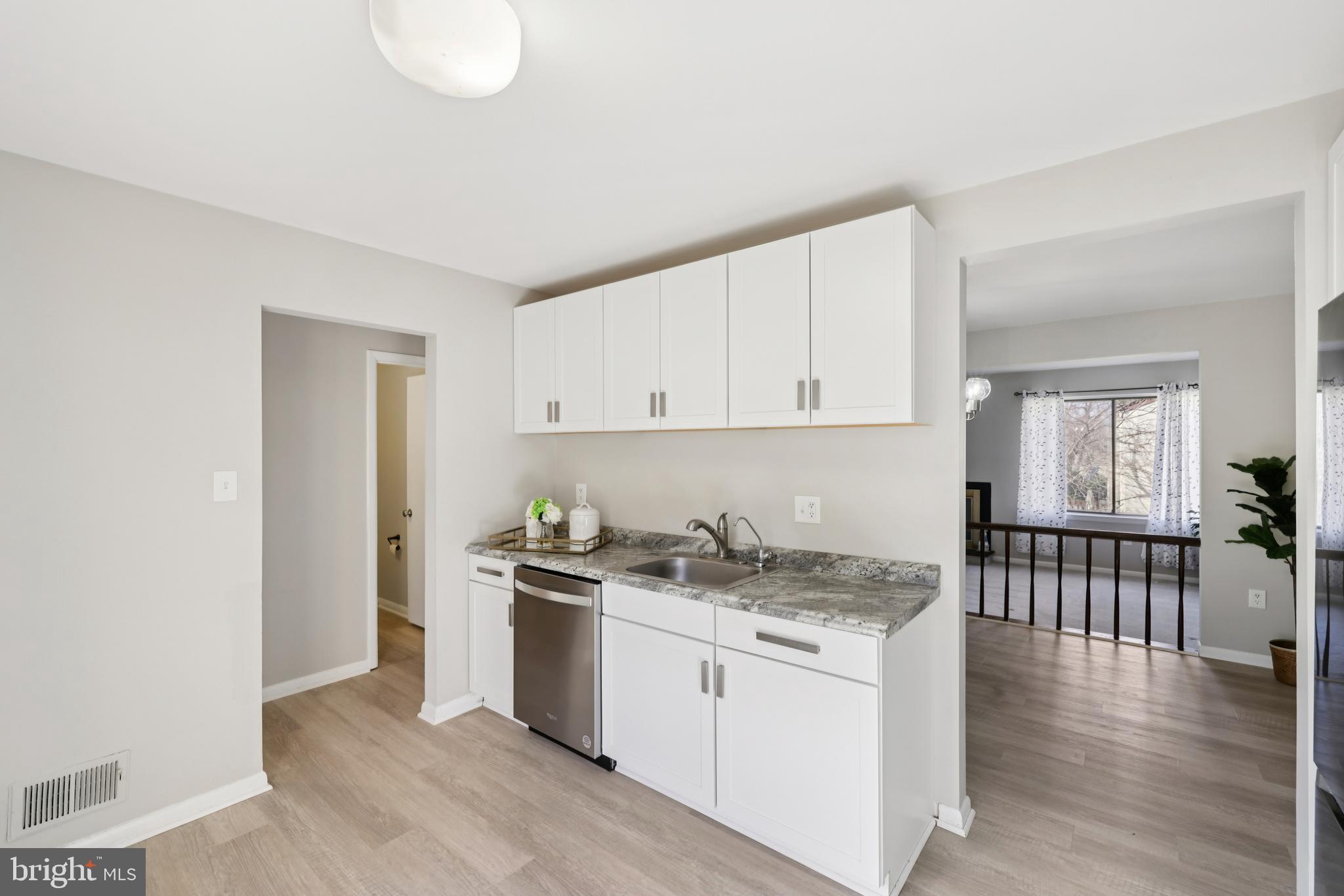 PHELPS LUCK - Residential