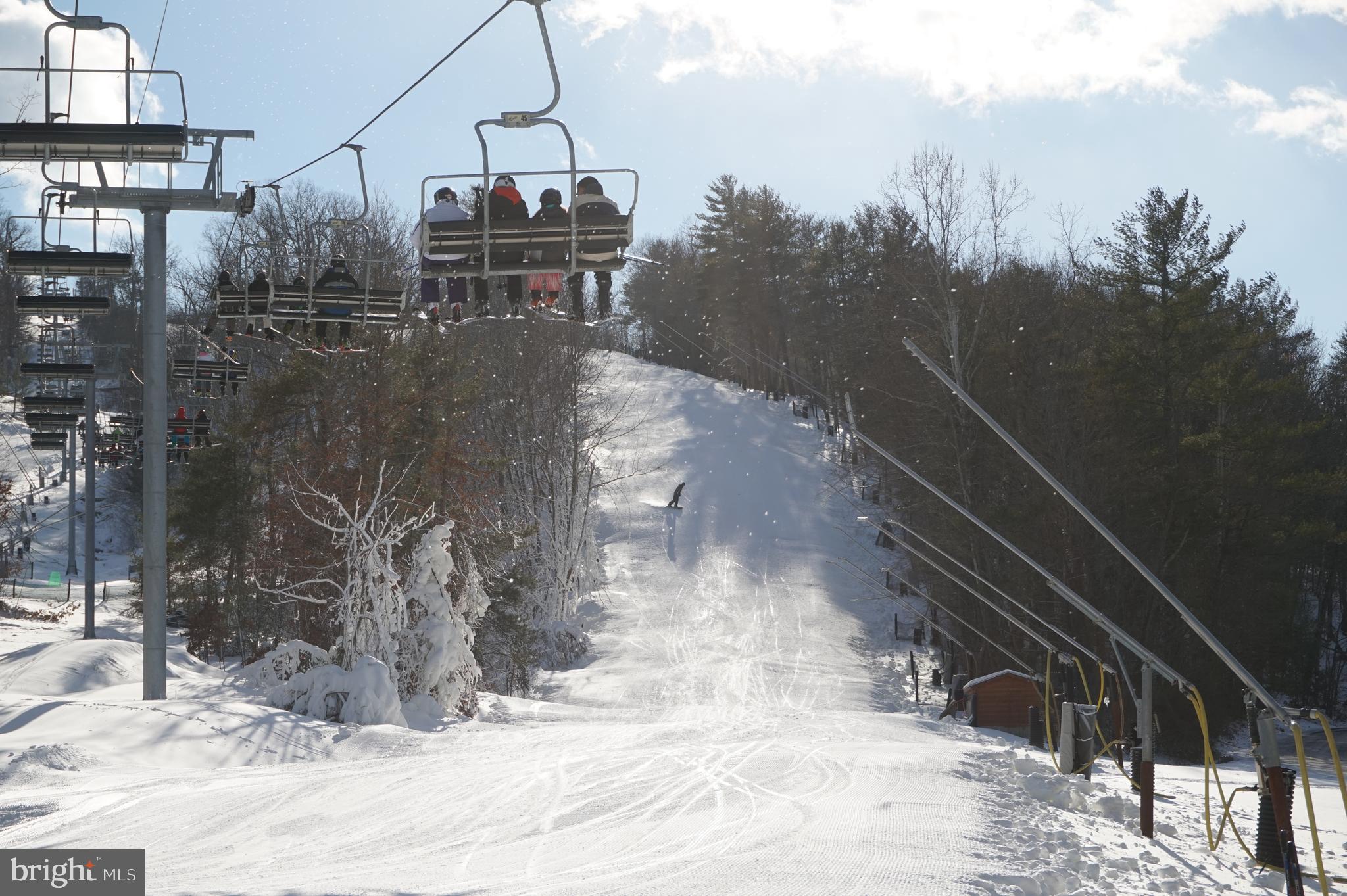 ASPEN EAST - Residential
