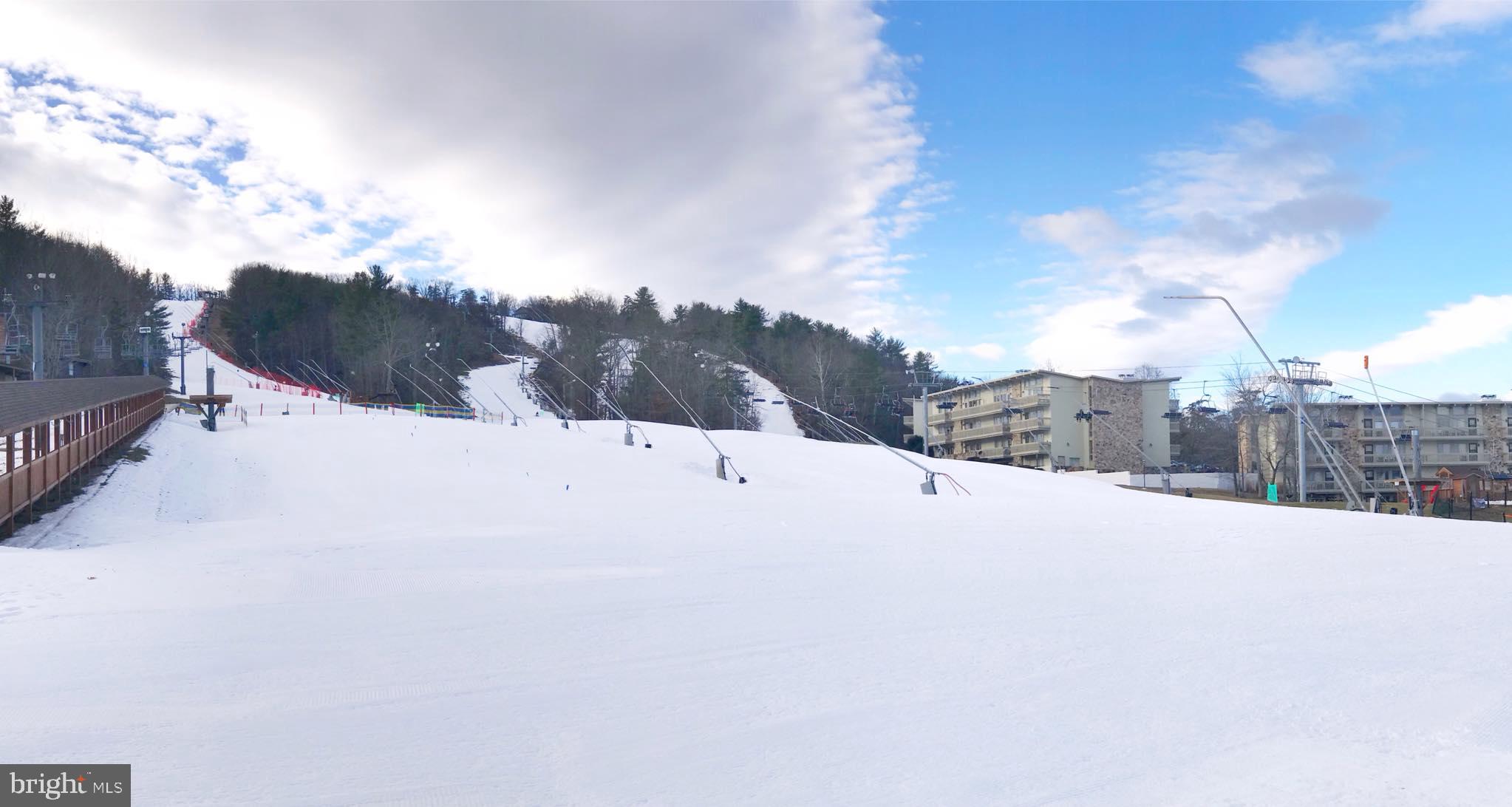 ASPEN EAST - Residential