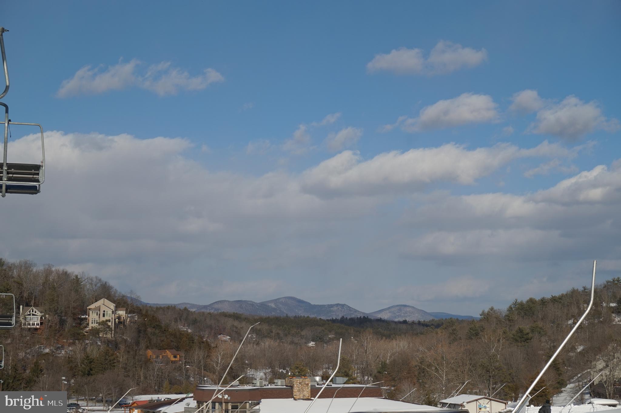 ASPEN EAST - Residential