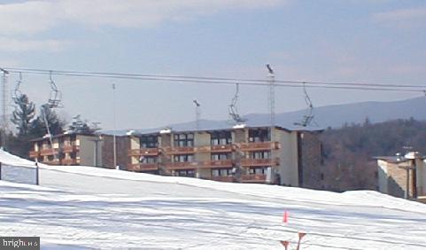 ASPEN EAST - Residential