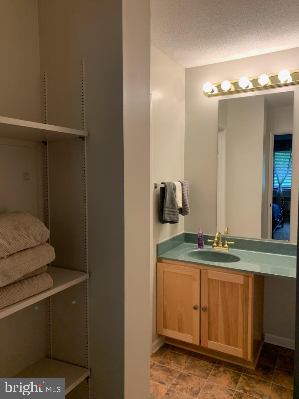 ASPEN EAST - Residential