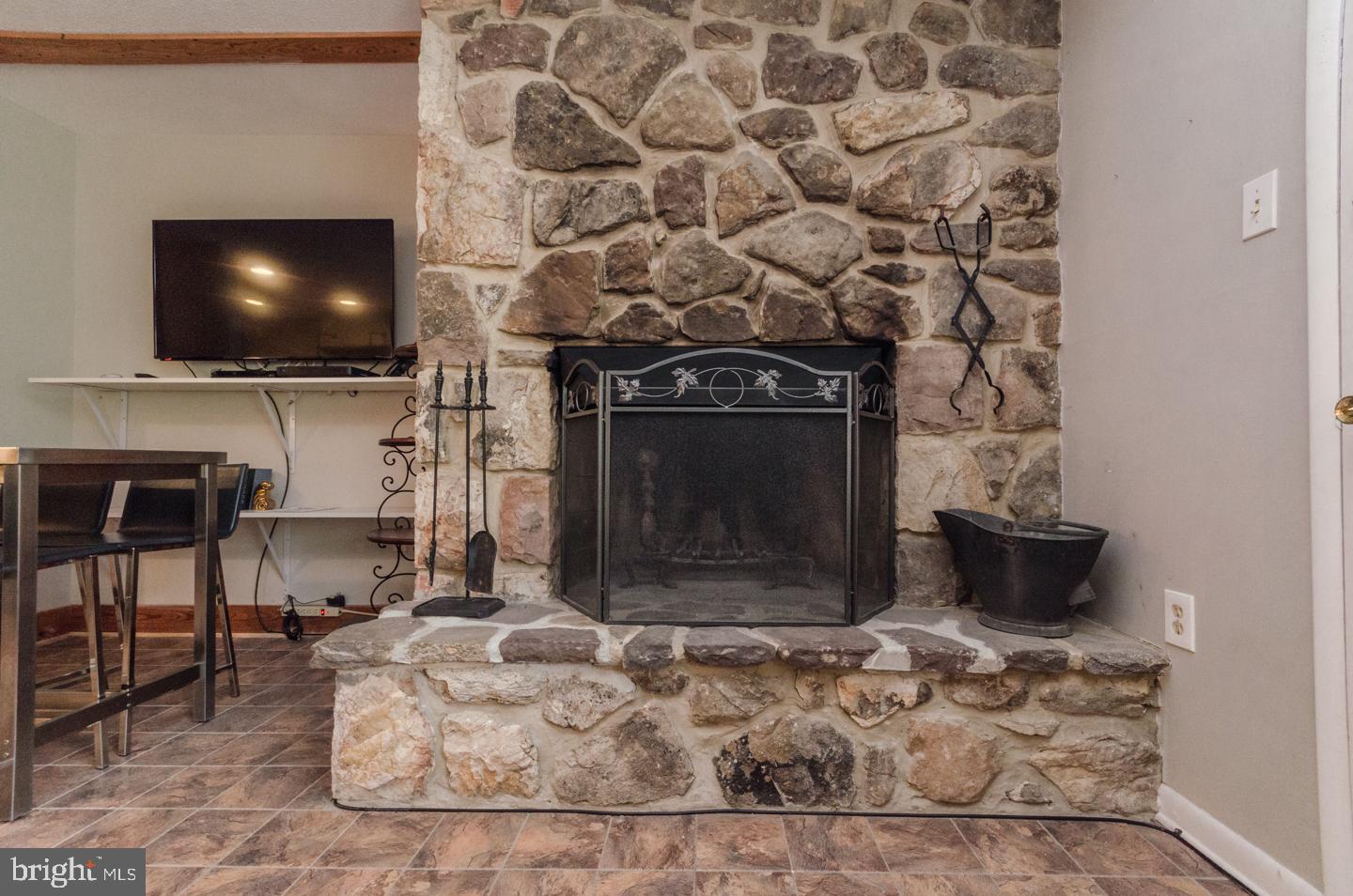 ASPEN EAST - Residential