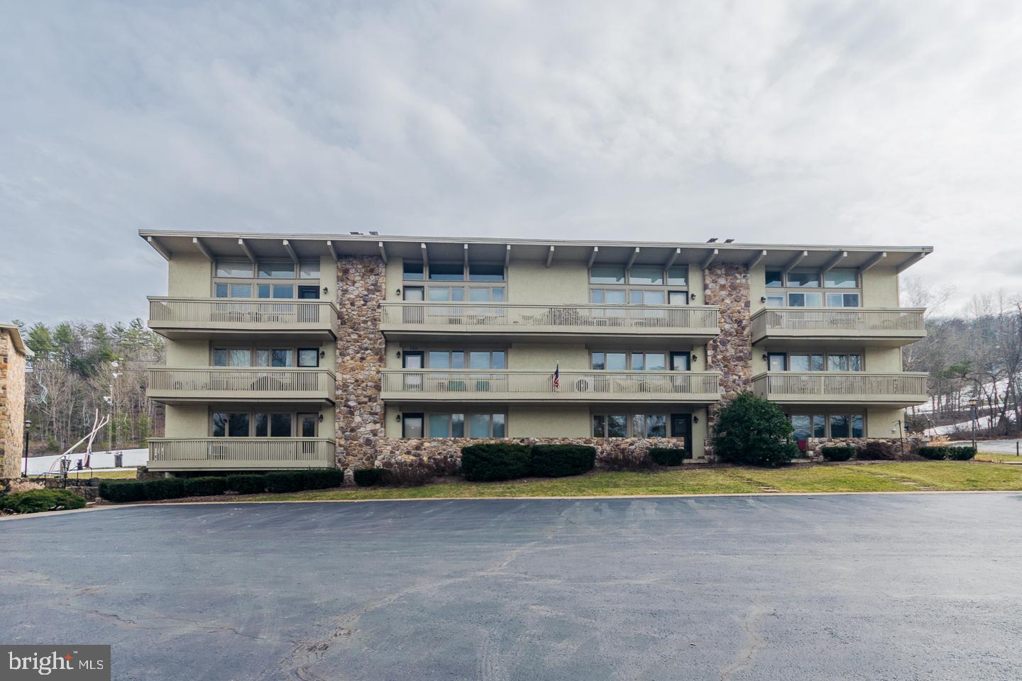 ASPEN EAST - Residential