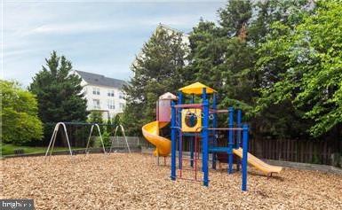 BREN MAR PARK - Residential Lease