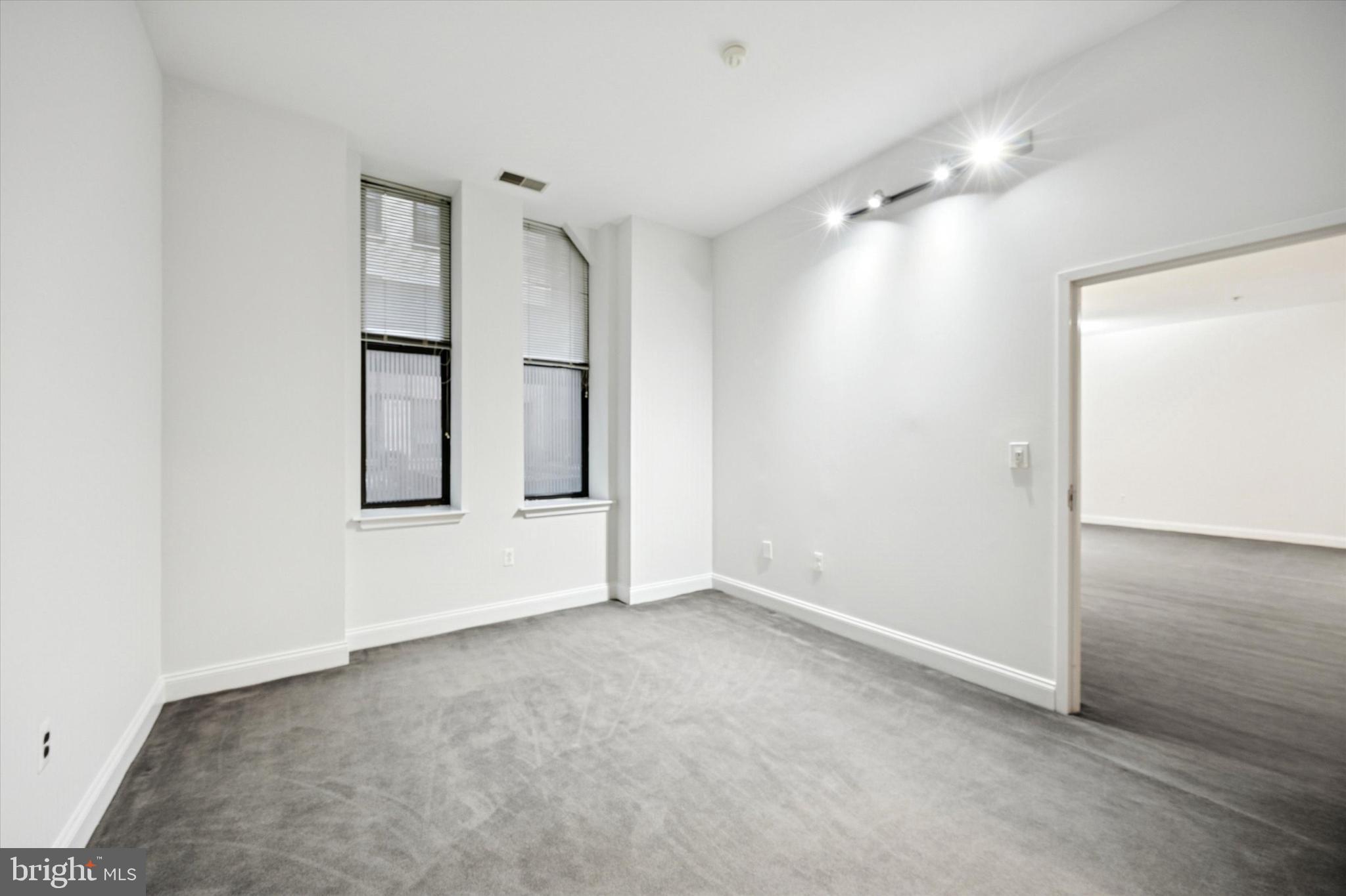 CENTER CITY - Residential