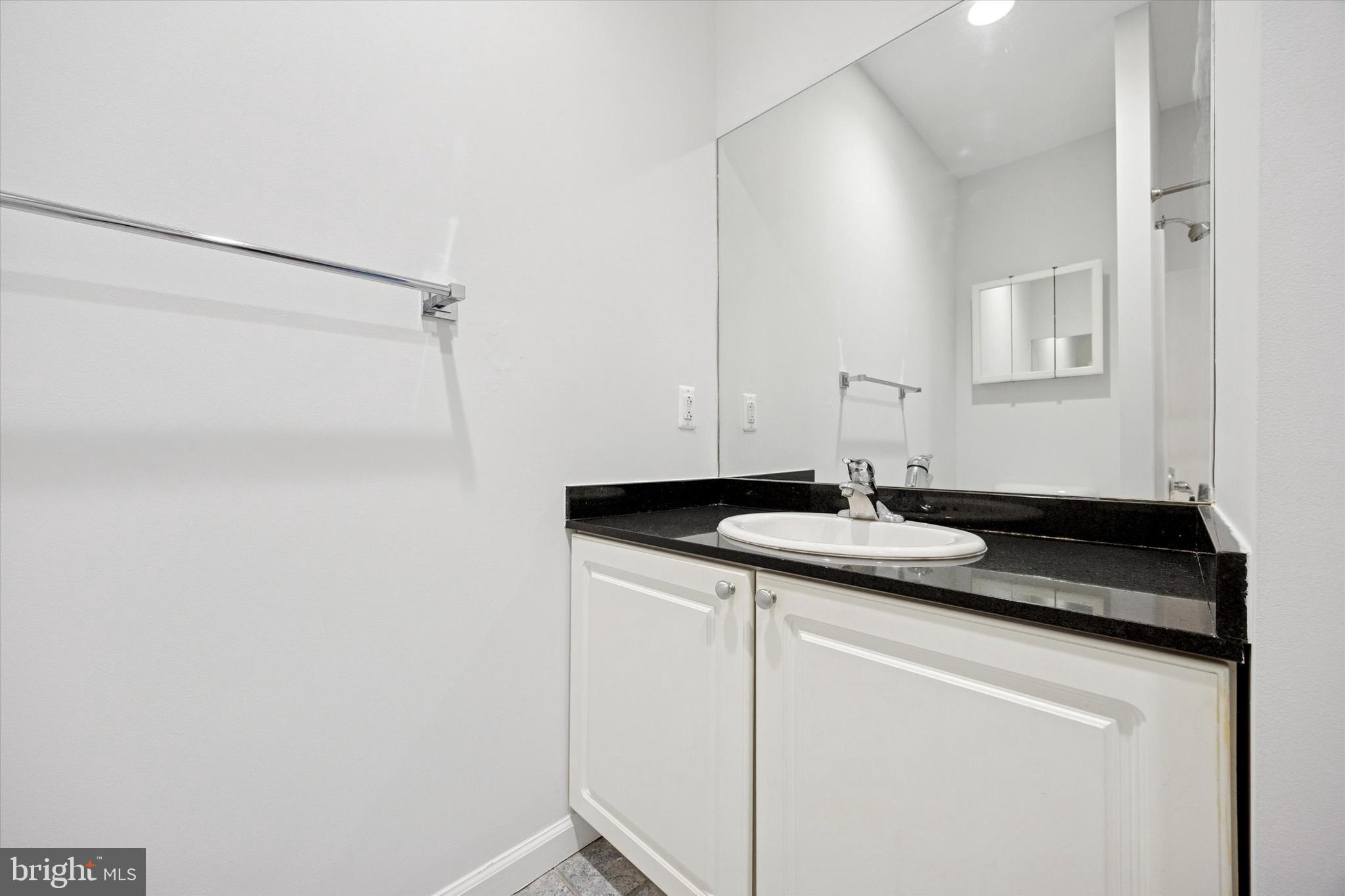 CENTER CITY - Residential