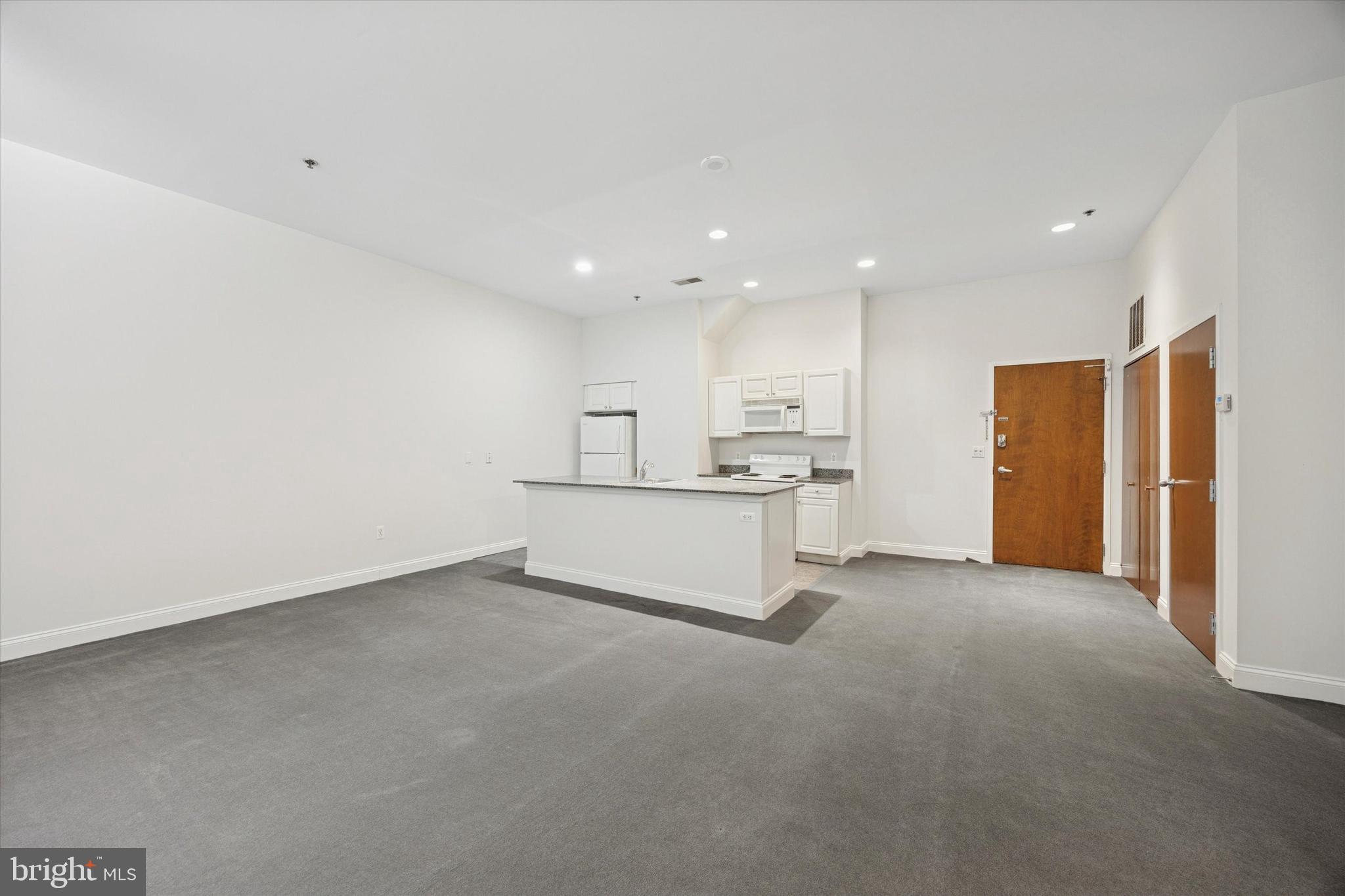 CENTER CITY - Residential