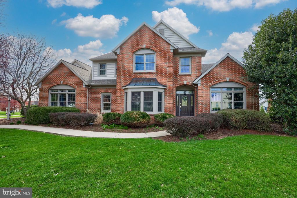 Photo of 339 Harvest Drive, LITITZ, PA 17543 (MLS # PALA2066074)