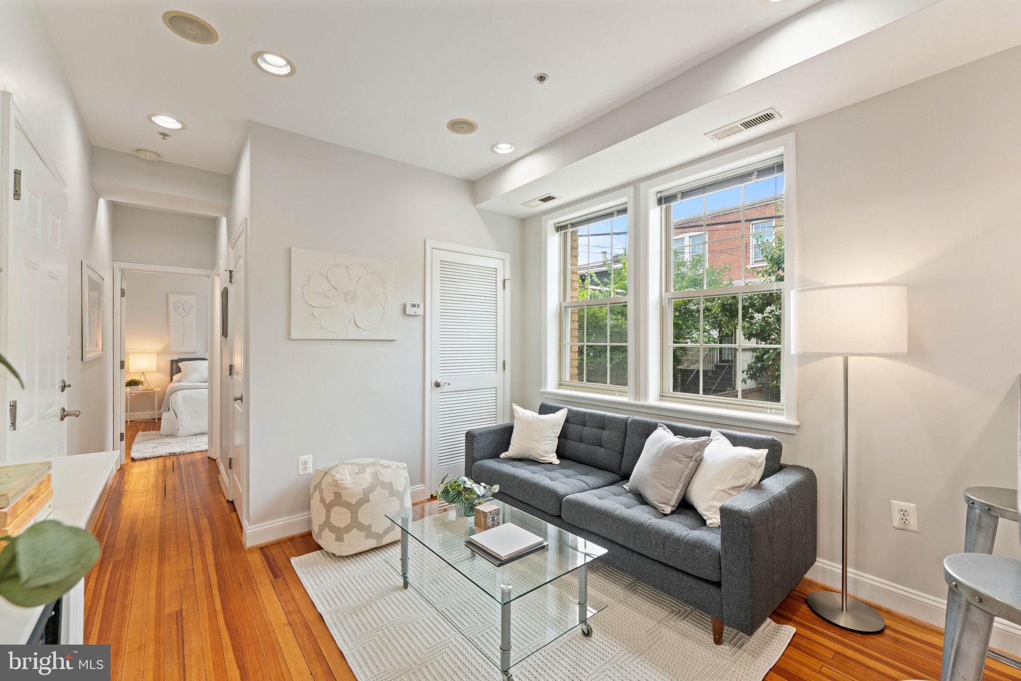 410 15TH STREET NE 16
