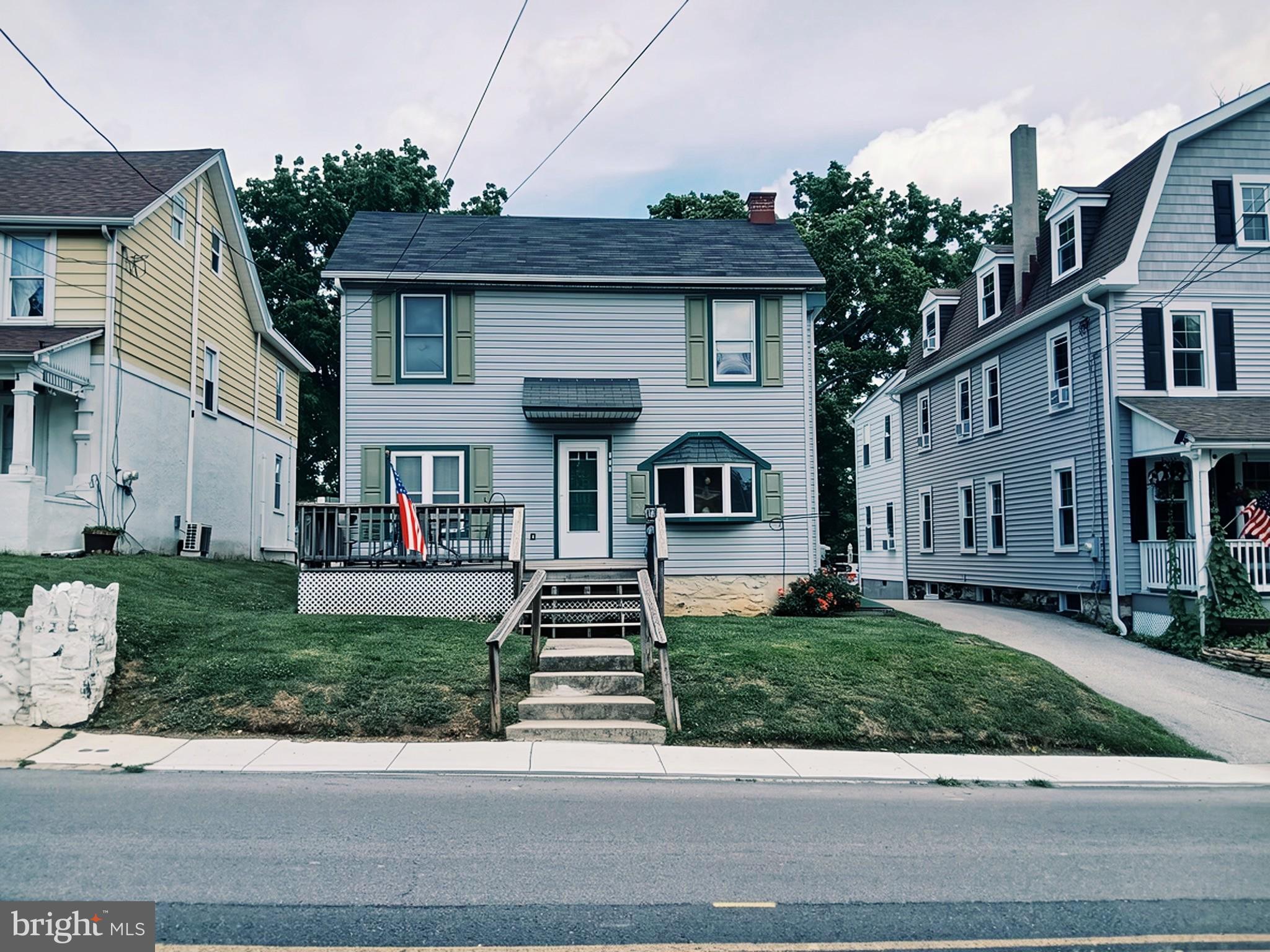 219 E SOUTH STREET