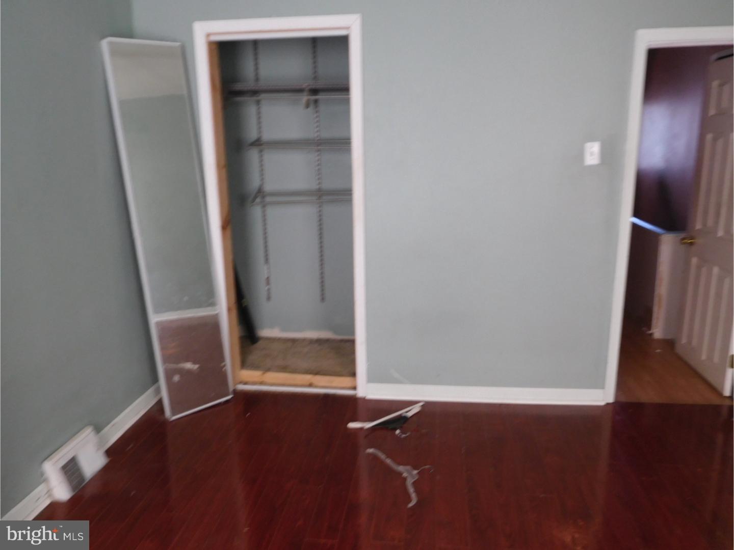 POINT BREEZE - Residential