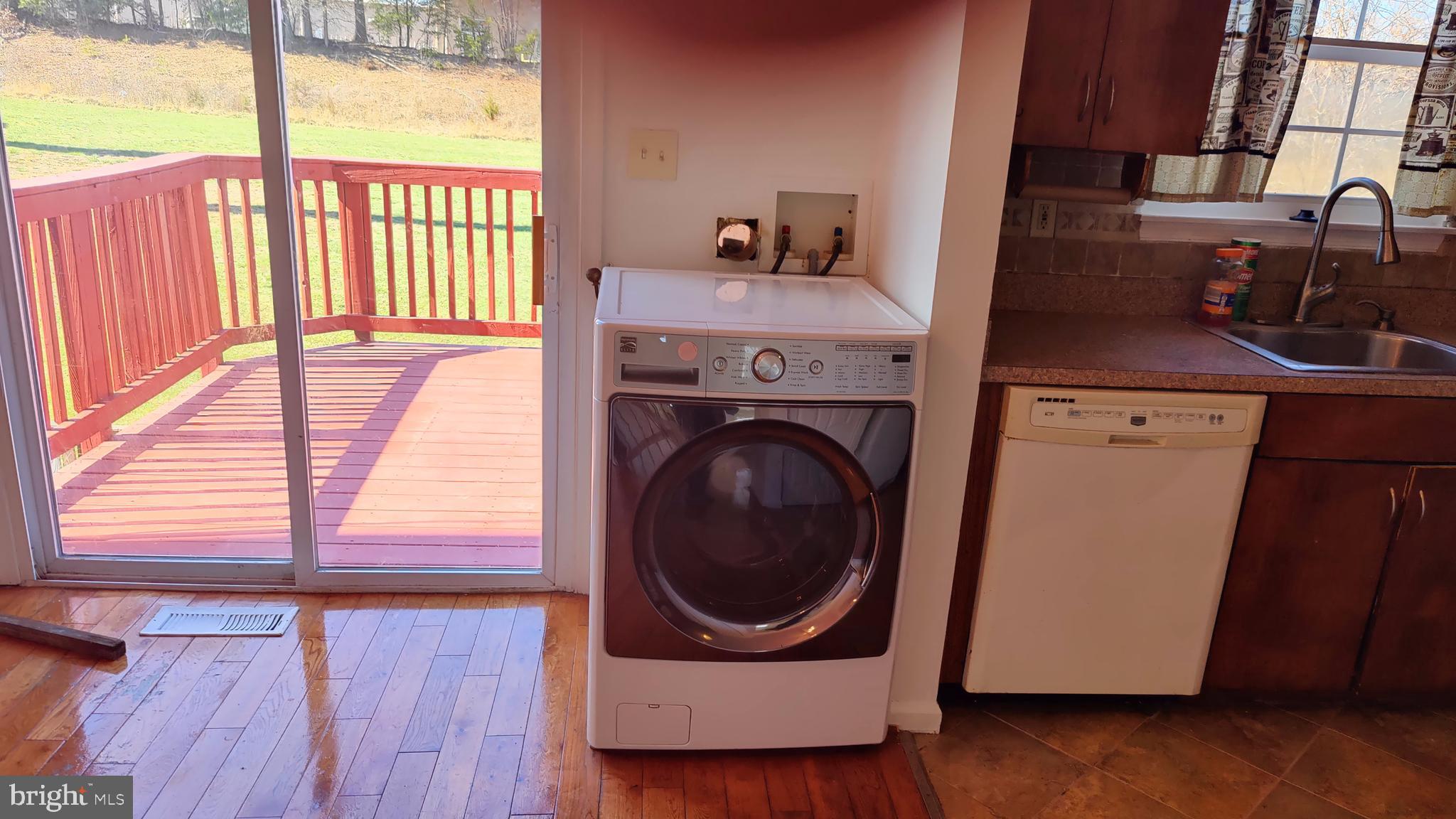 WILLIAMSTOWN - Residential Lease