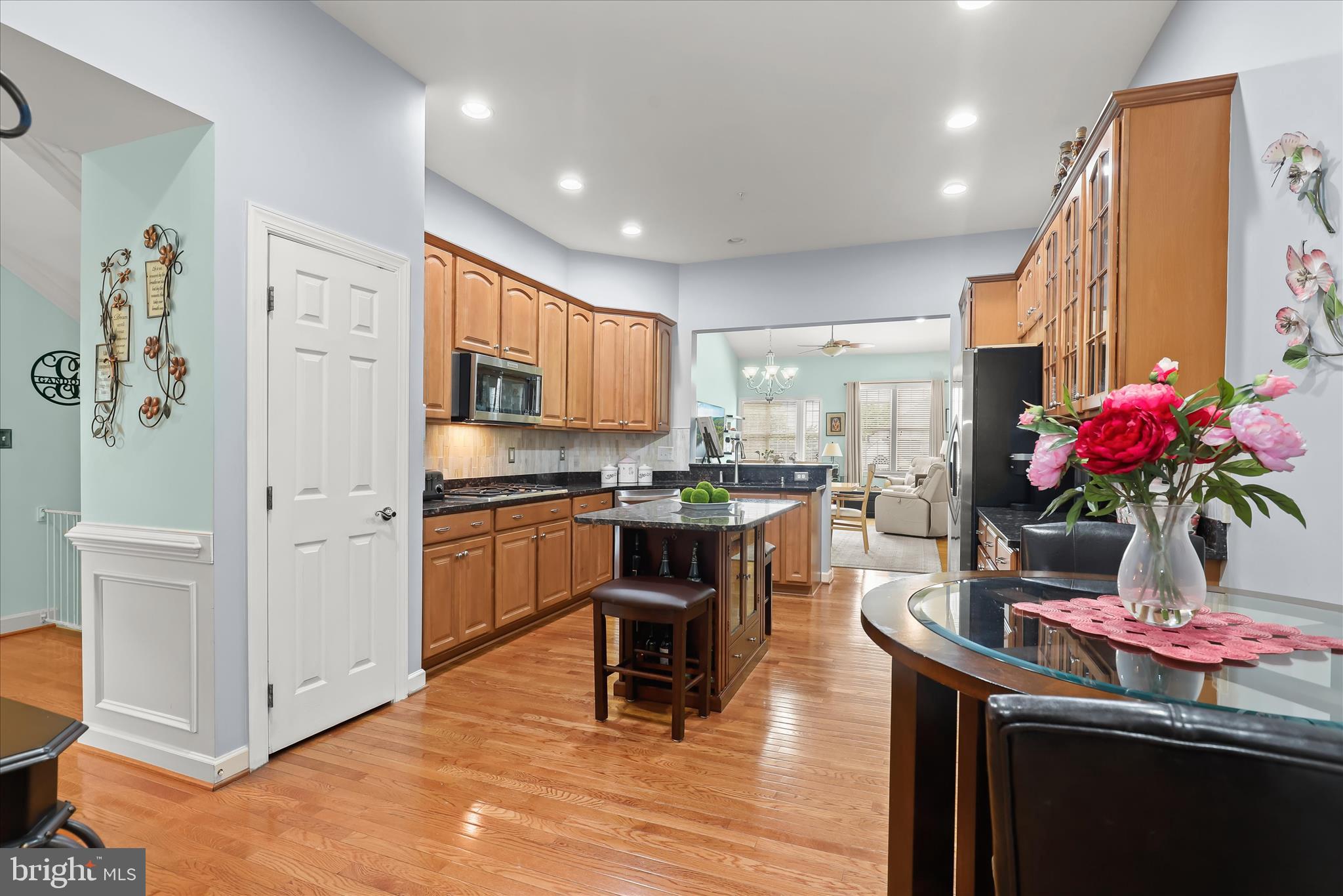 COURTYARDS AT WAVERLY WOODS - Residential