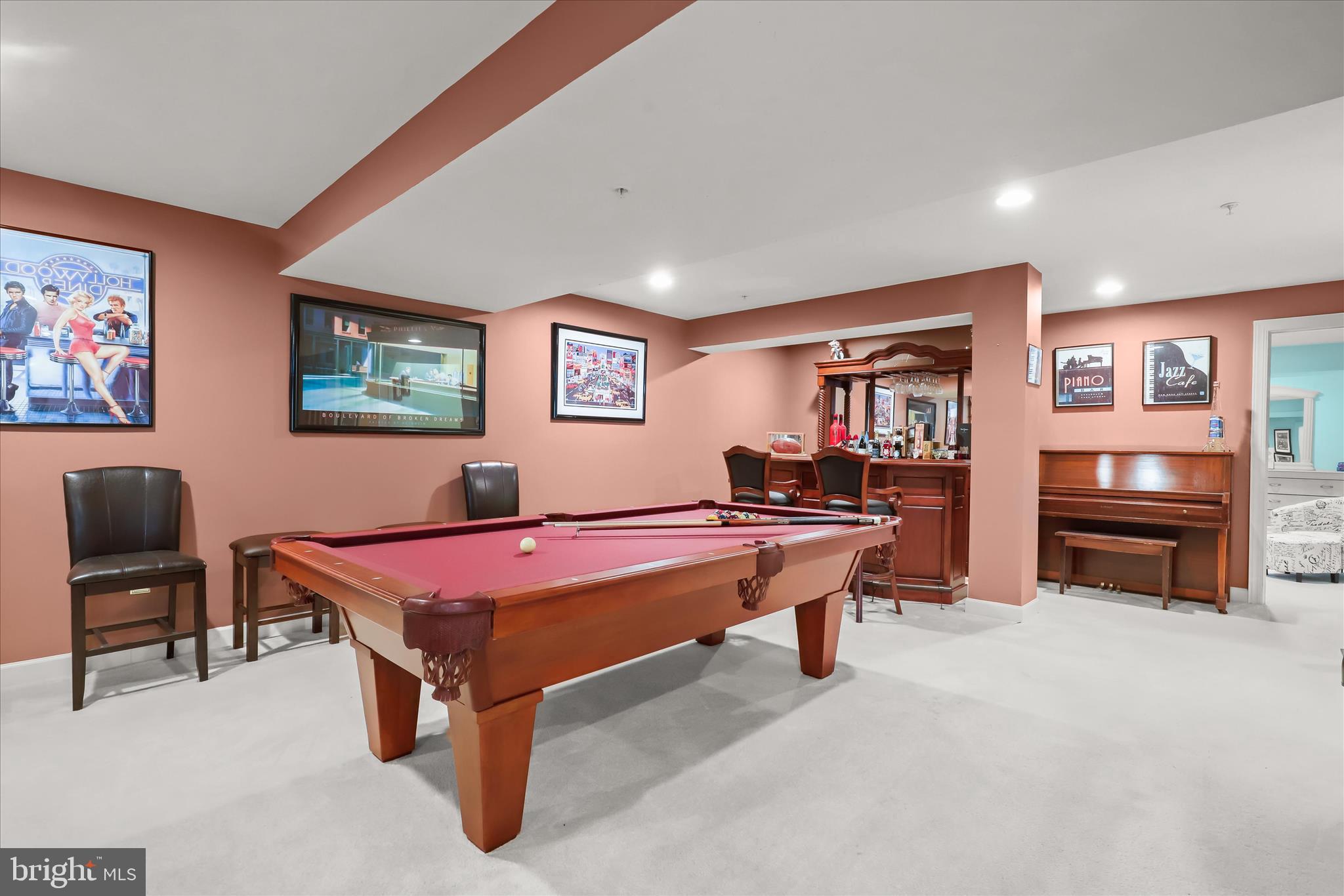 COURTYARDS AT WAVERLY WOODS - Residential