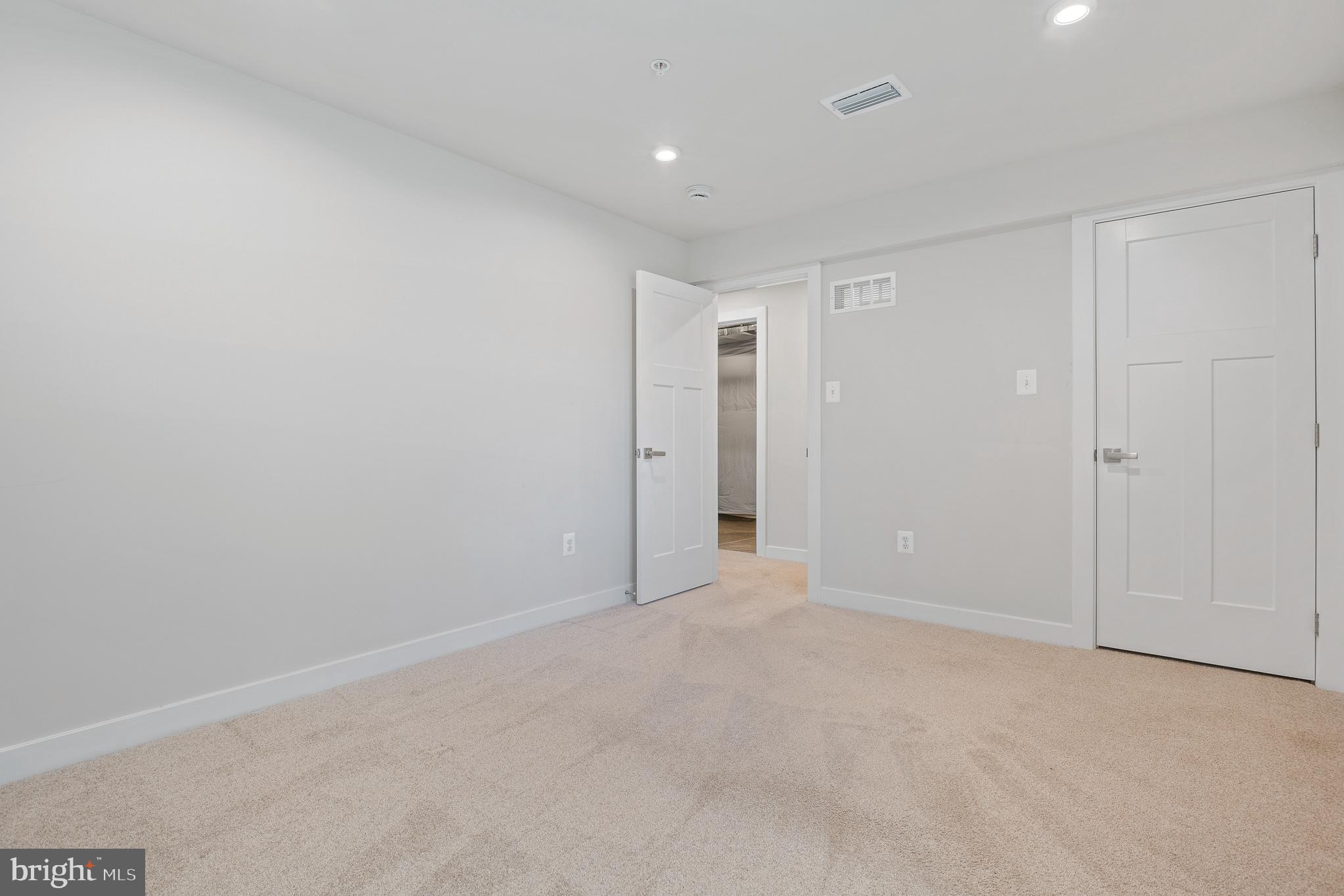 SYCAMORE RIDGE - Residential