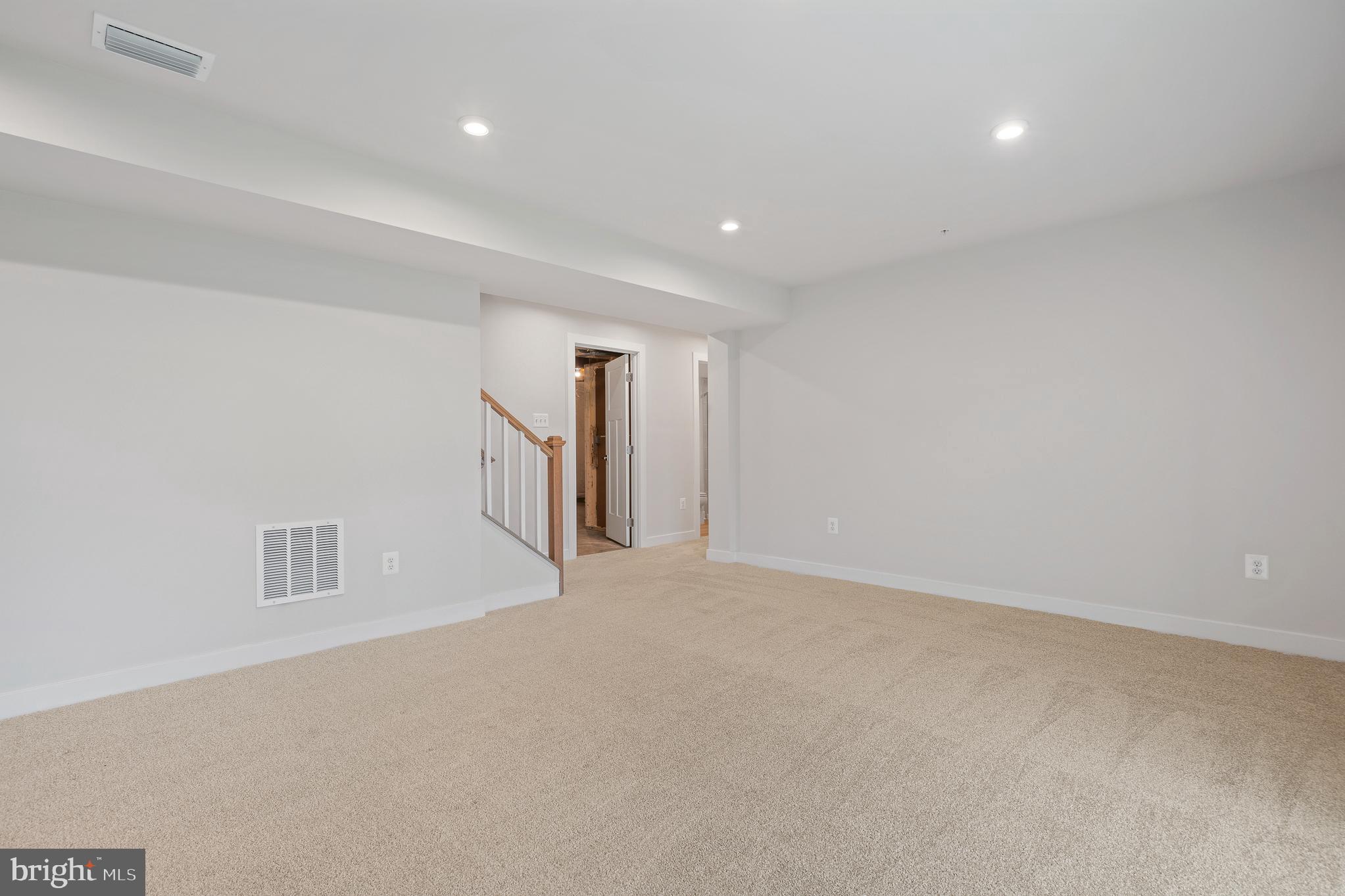 SYCAMORE RIDGE - Residential