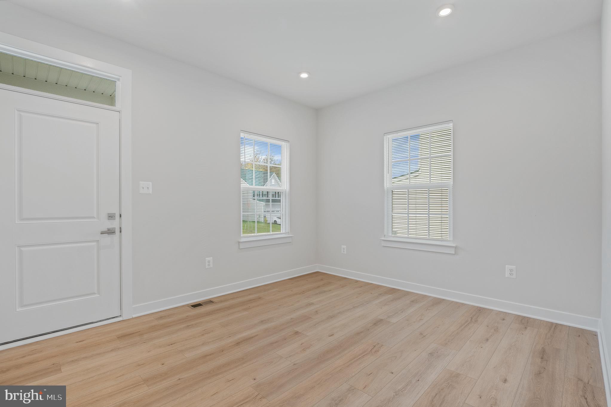 SYCAMORE RIDGE - Residential