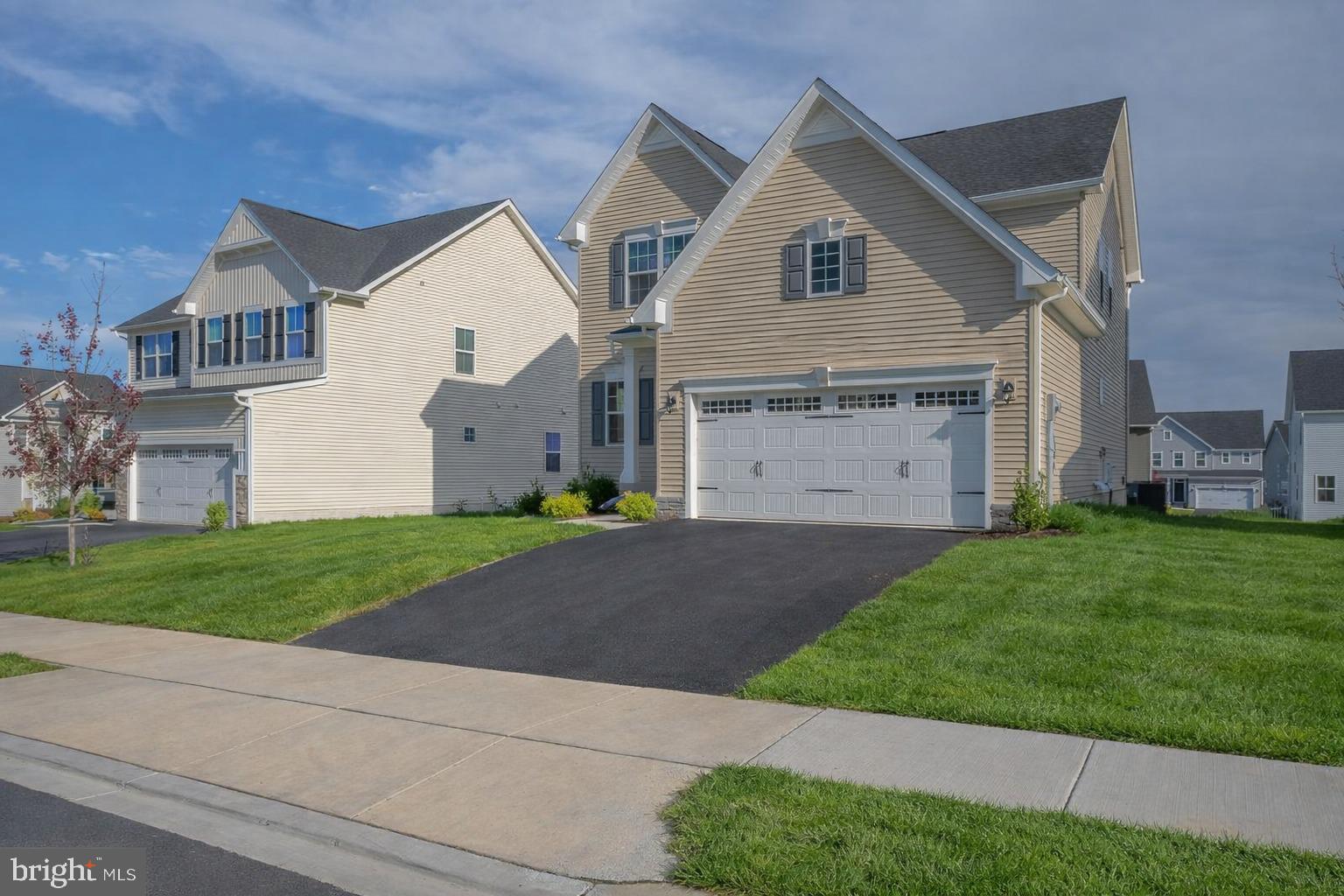 SYCAMORE RIDGE - Residential