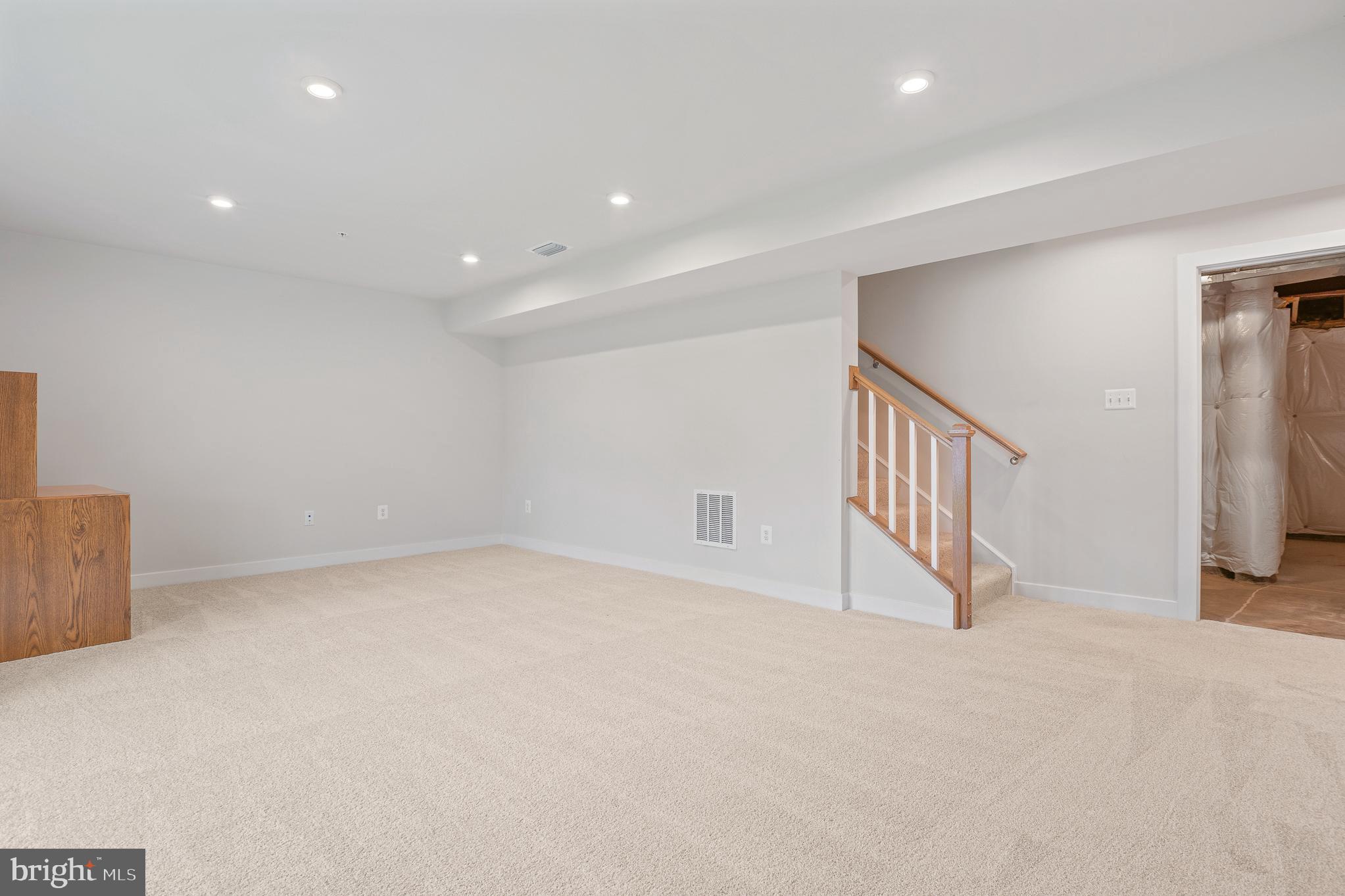 SYCAMORE RIDGE - Residential