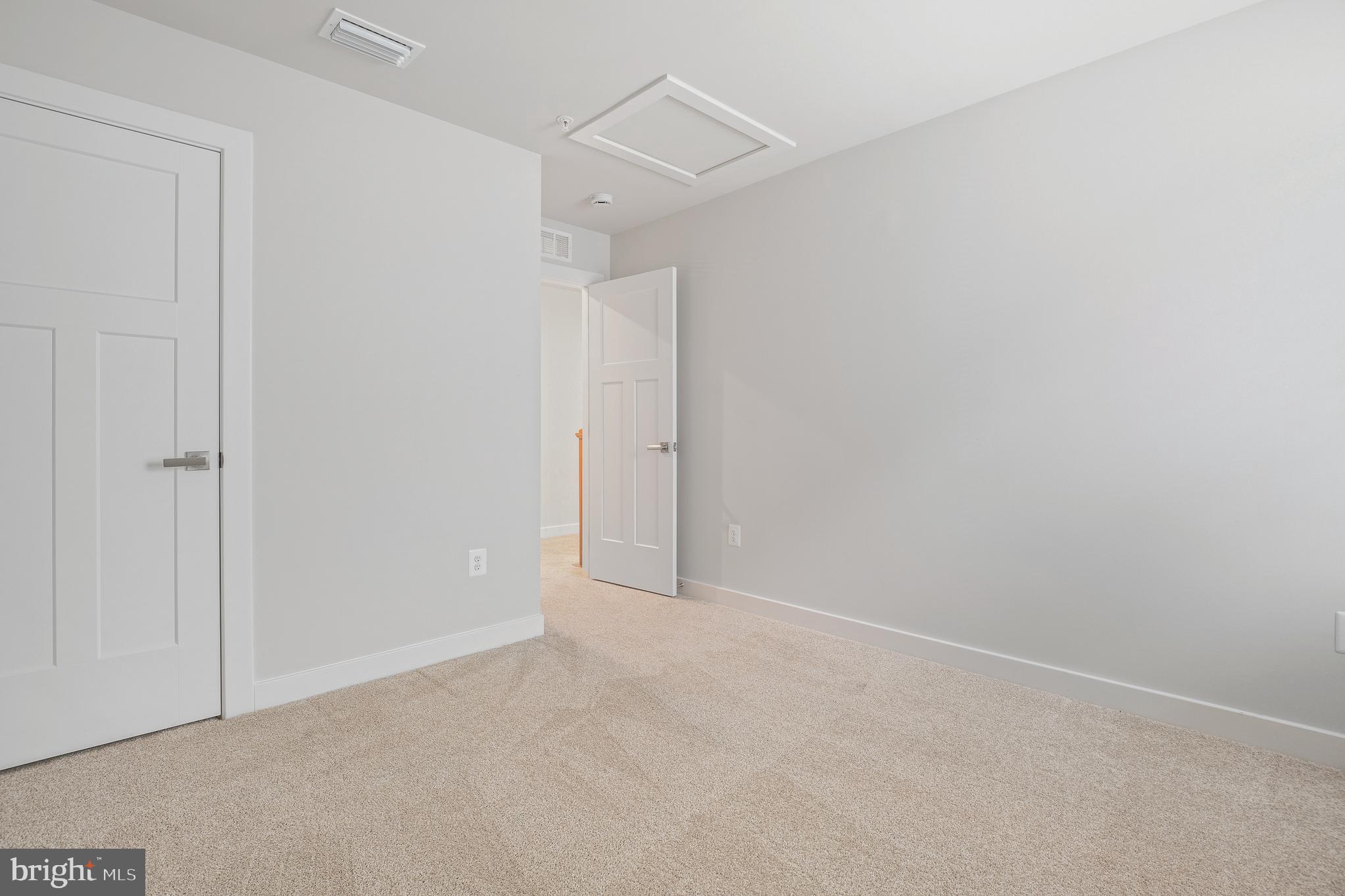 SYCAMORE RIDGE - Residential