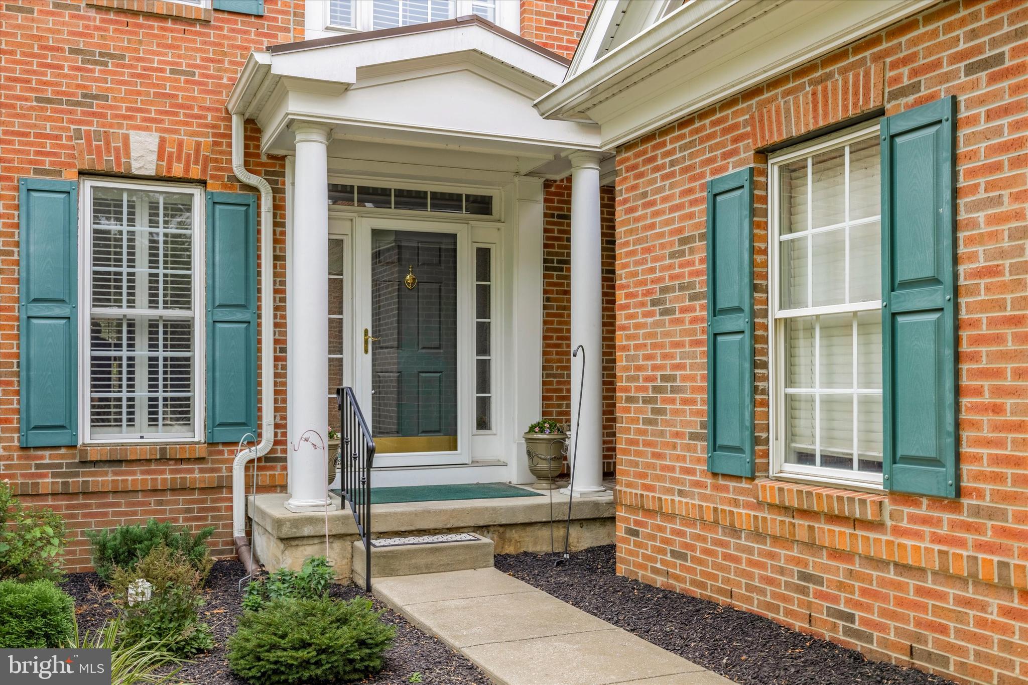 SPRINGTON POINTE WOODS - Residential