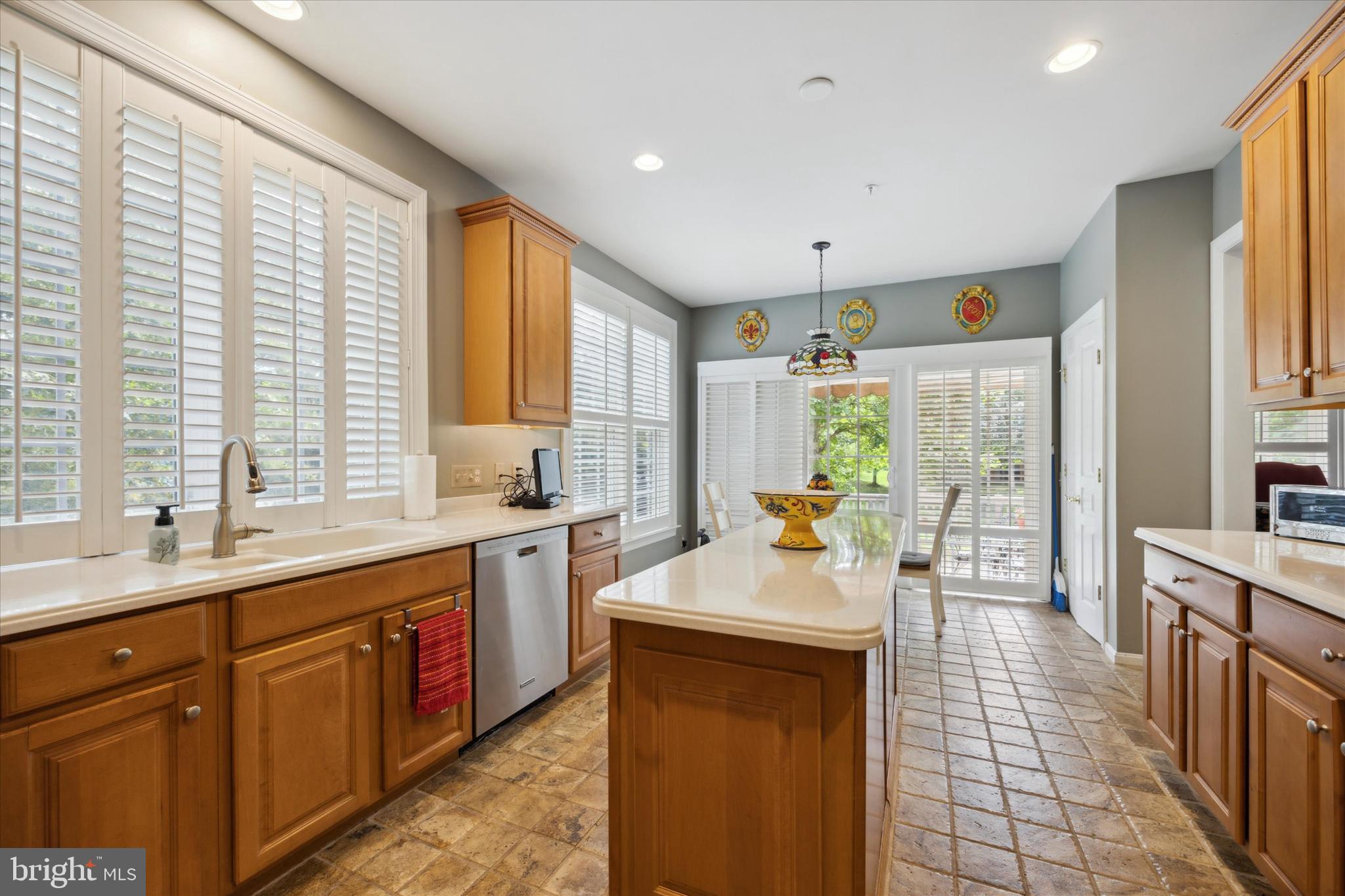 SPRINGTON POINTE WOODS - Residential