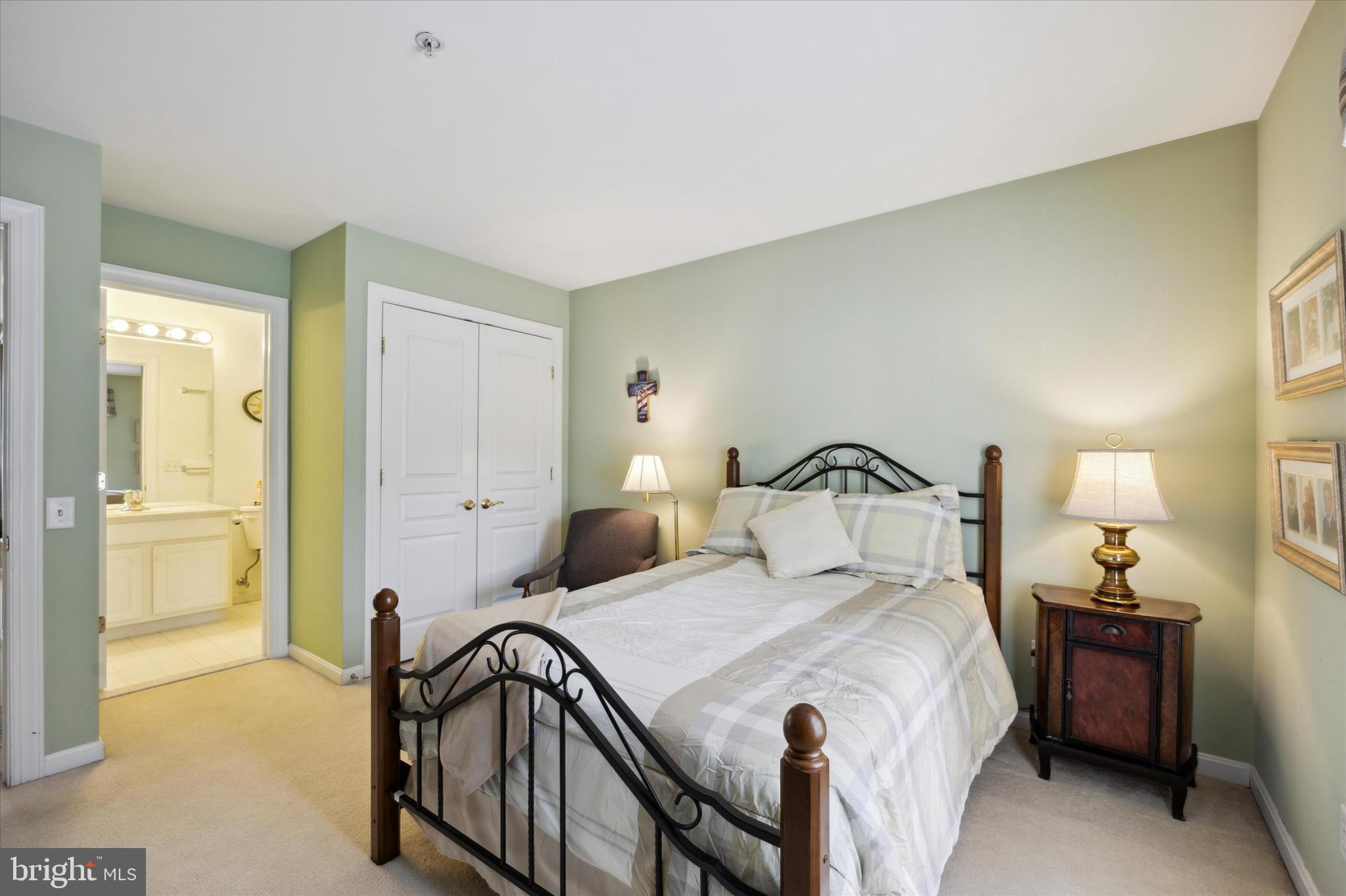 SPRINGTON POINTE WOODS - Residential