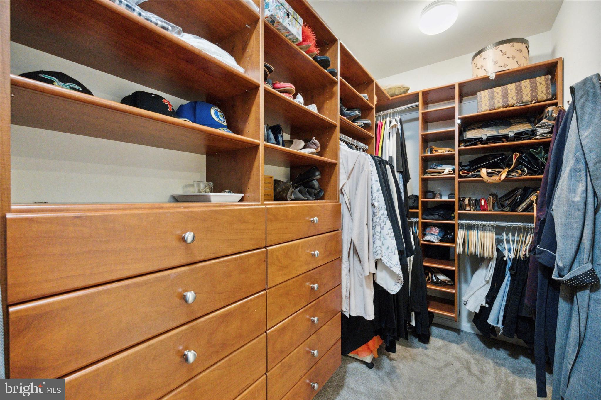 SPRINGTON POINTE WOODS - Residential