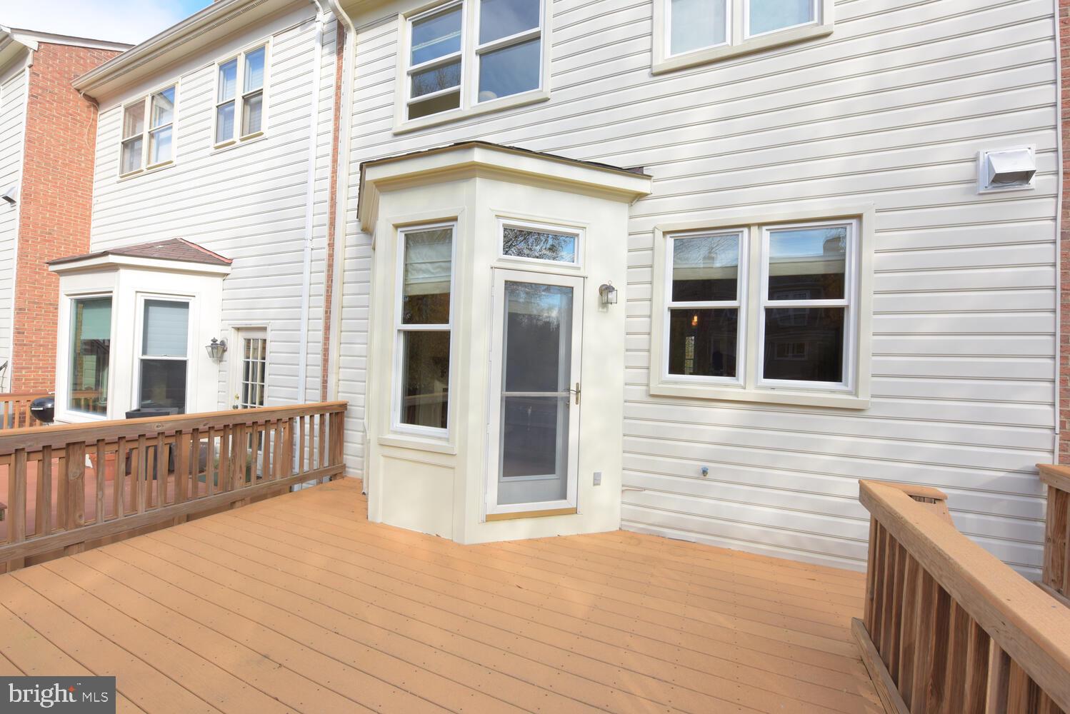 MCLEAN PROVINCE - Residential