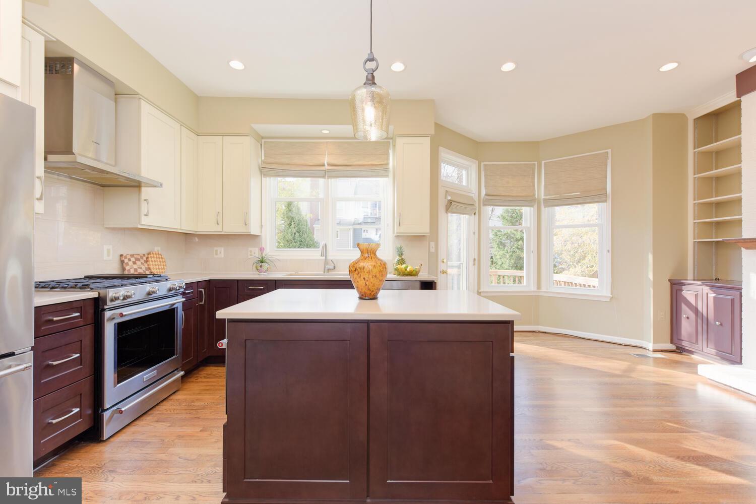 MCLEAN PROVINCE - Residential