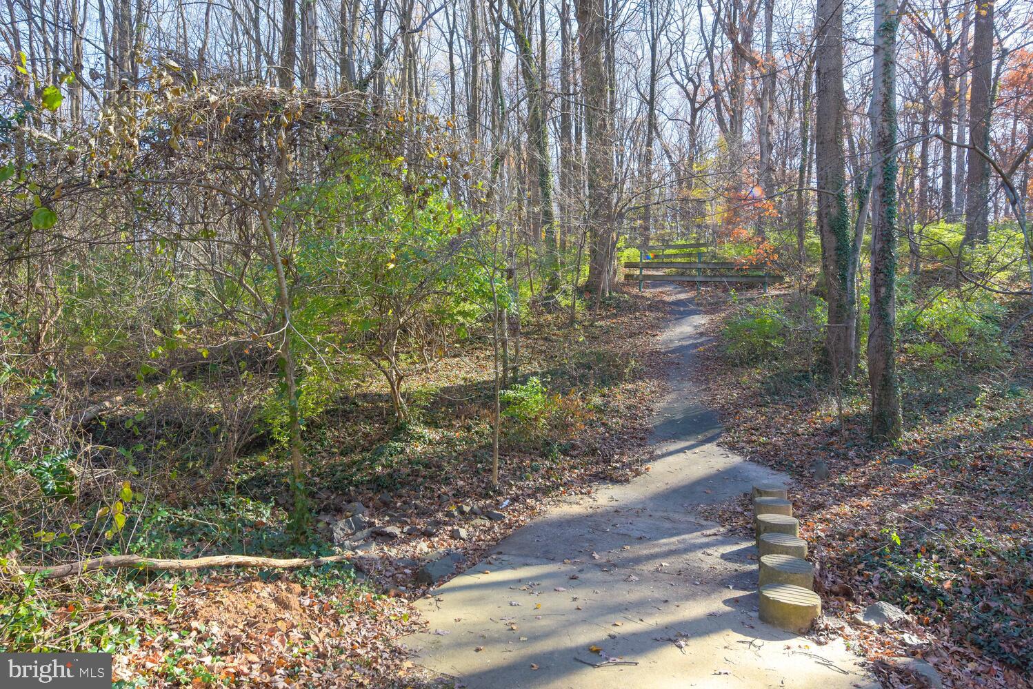 MCLEAN PROVINCE - Residential