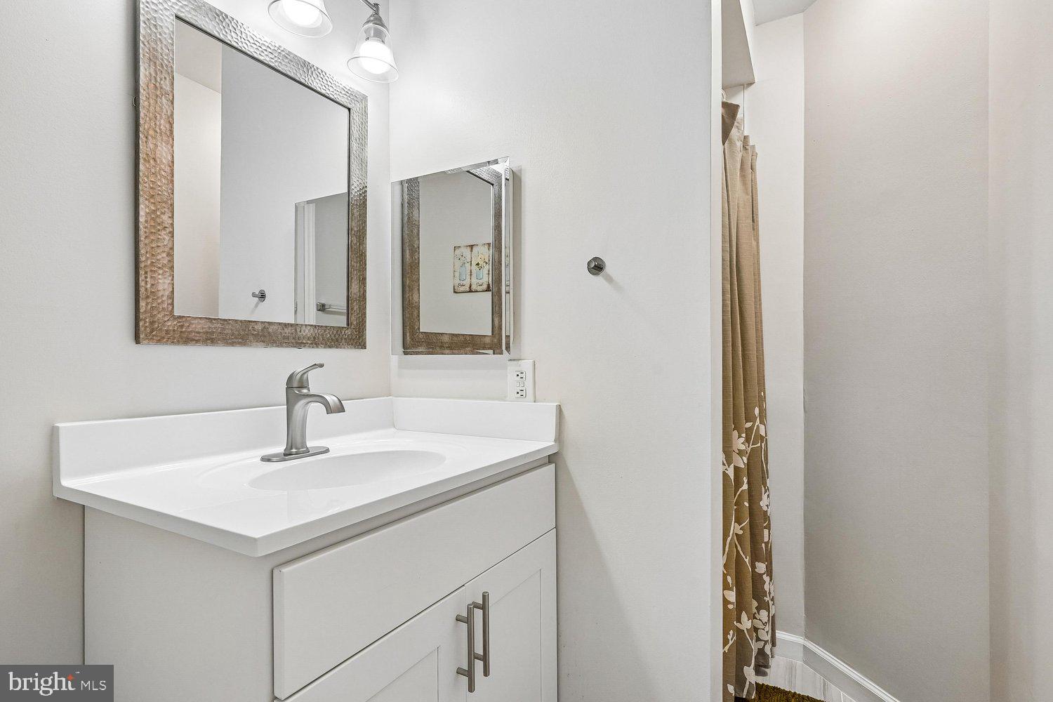 GABLES OF TUCKERMAN - Residential