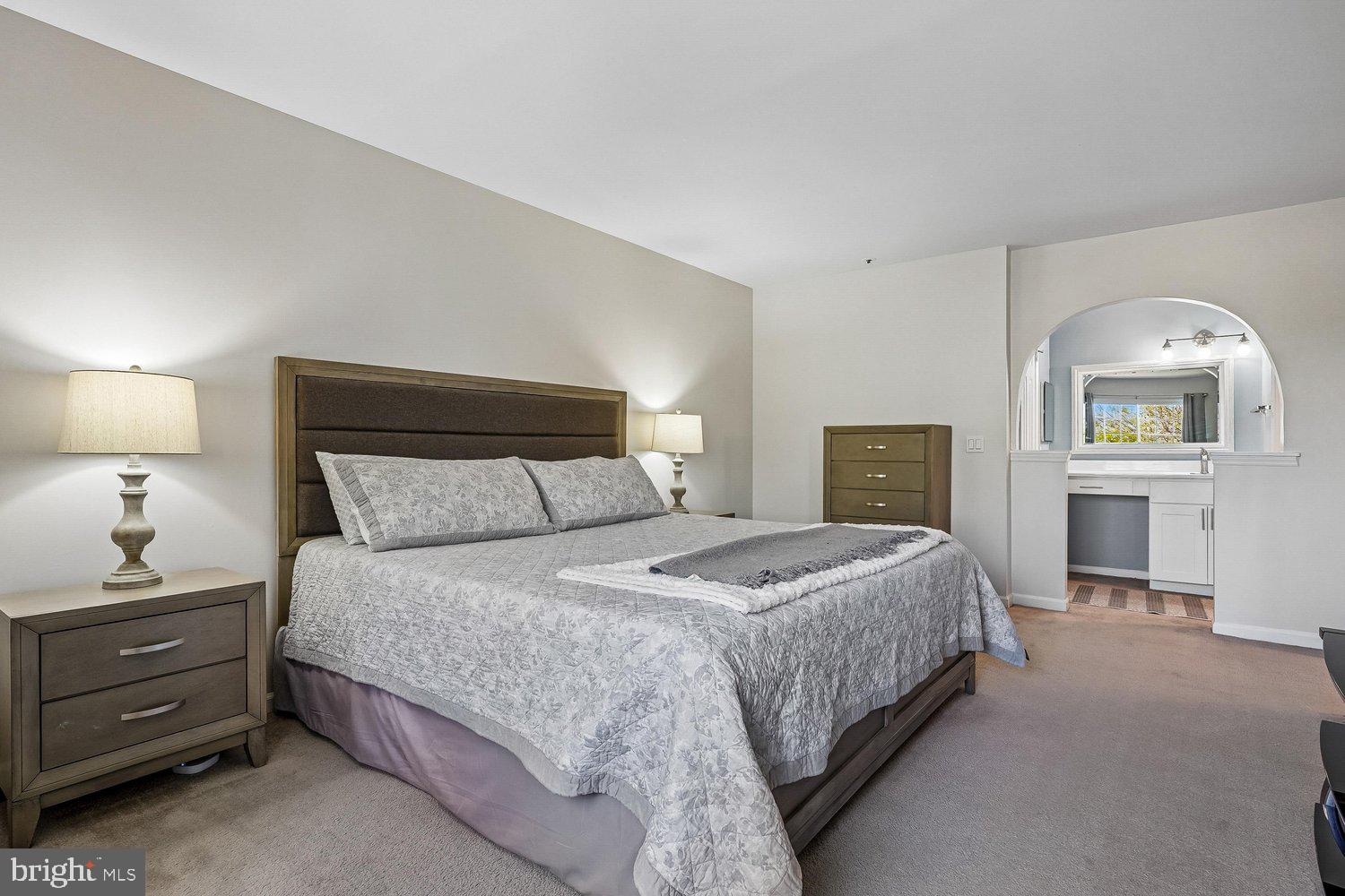 5804 INMAN PARK CIRCLE 210