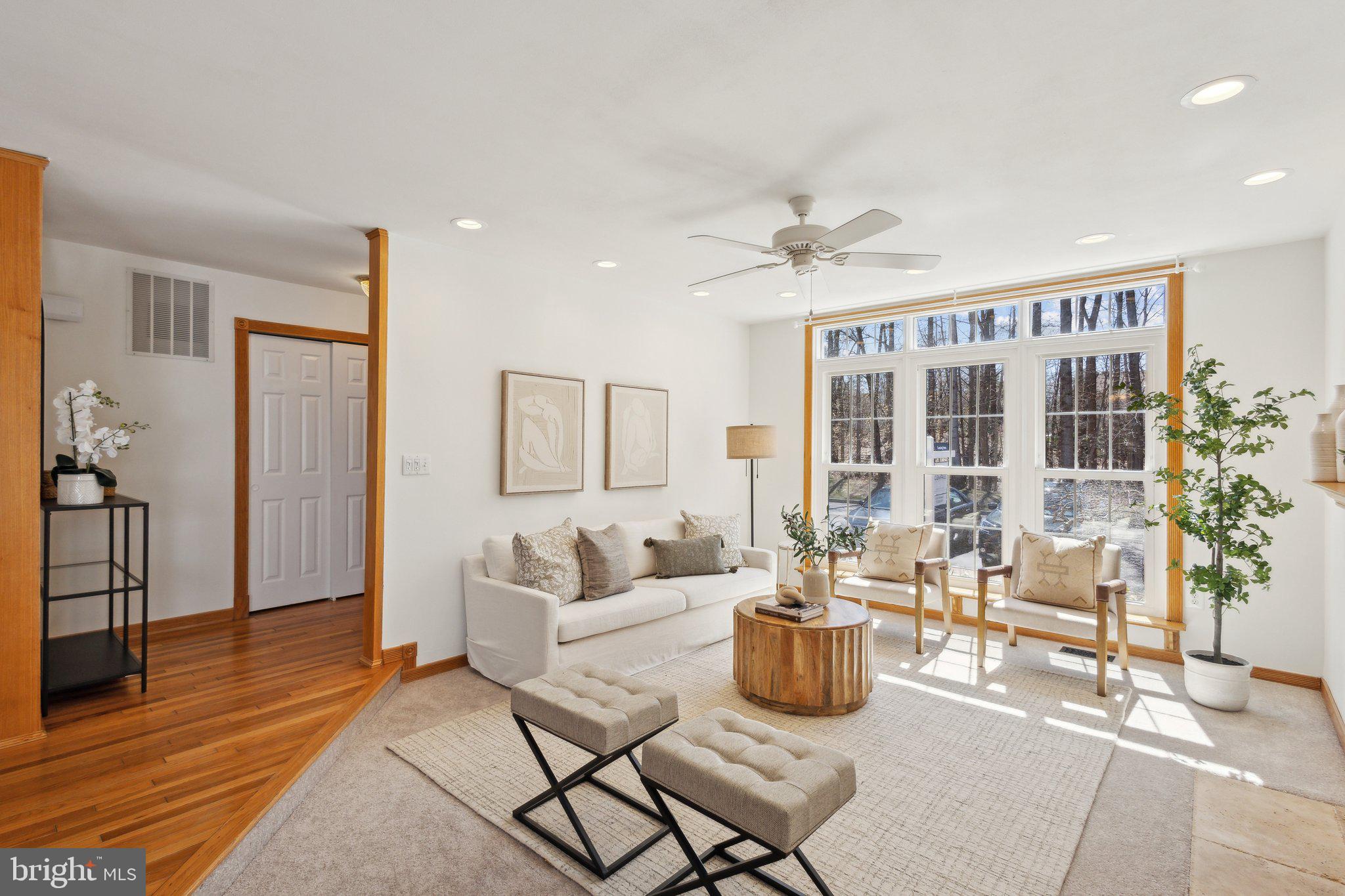 LAKE RIDGE - Residential