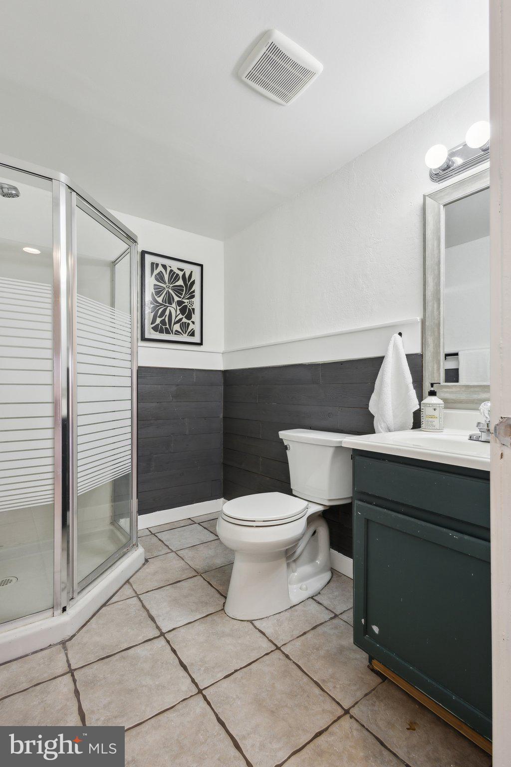 LAKE RIDGE - Residential