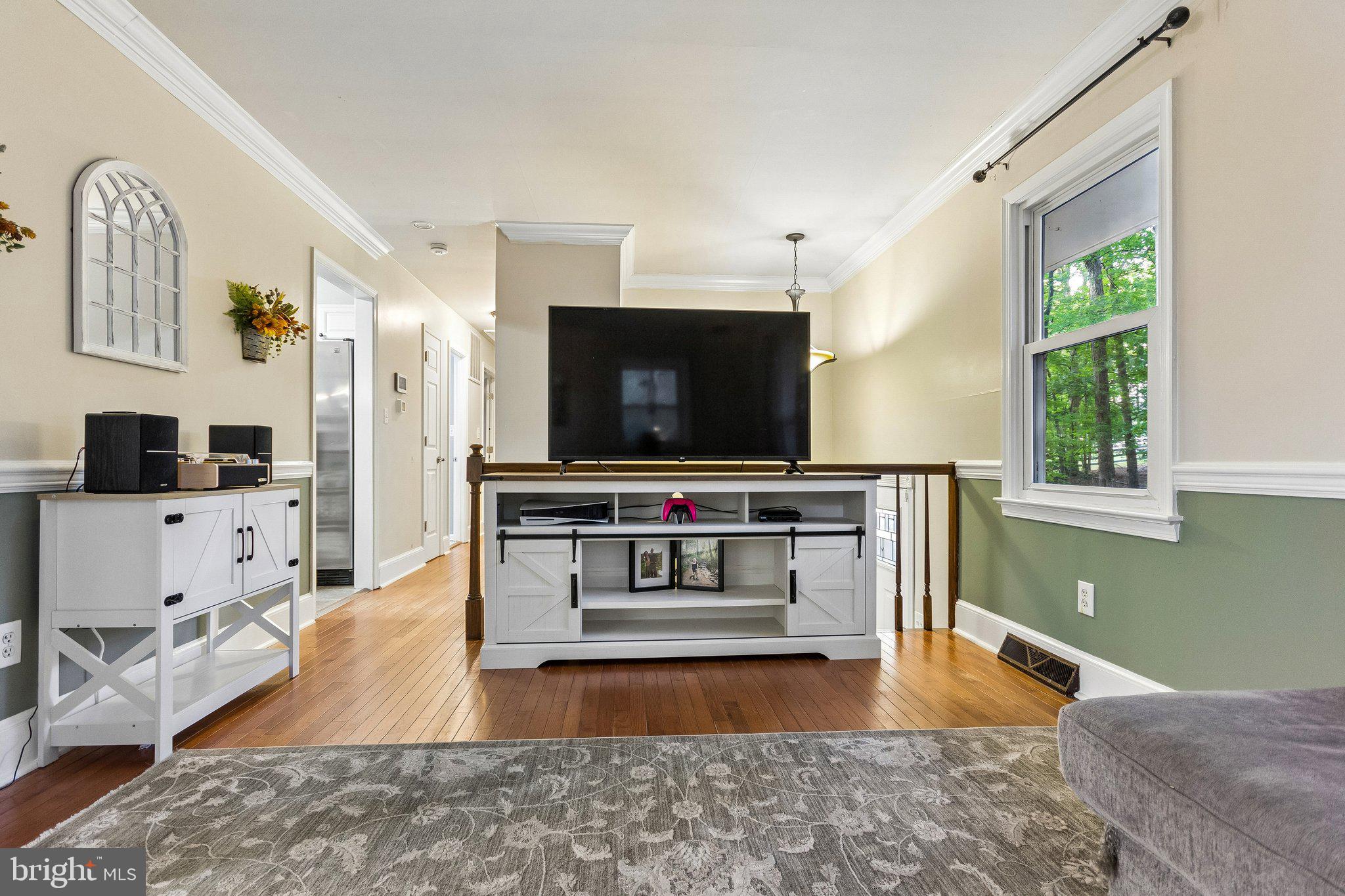 26 WOODBOURNE LANE