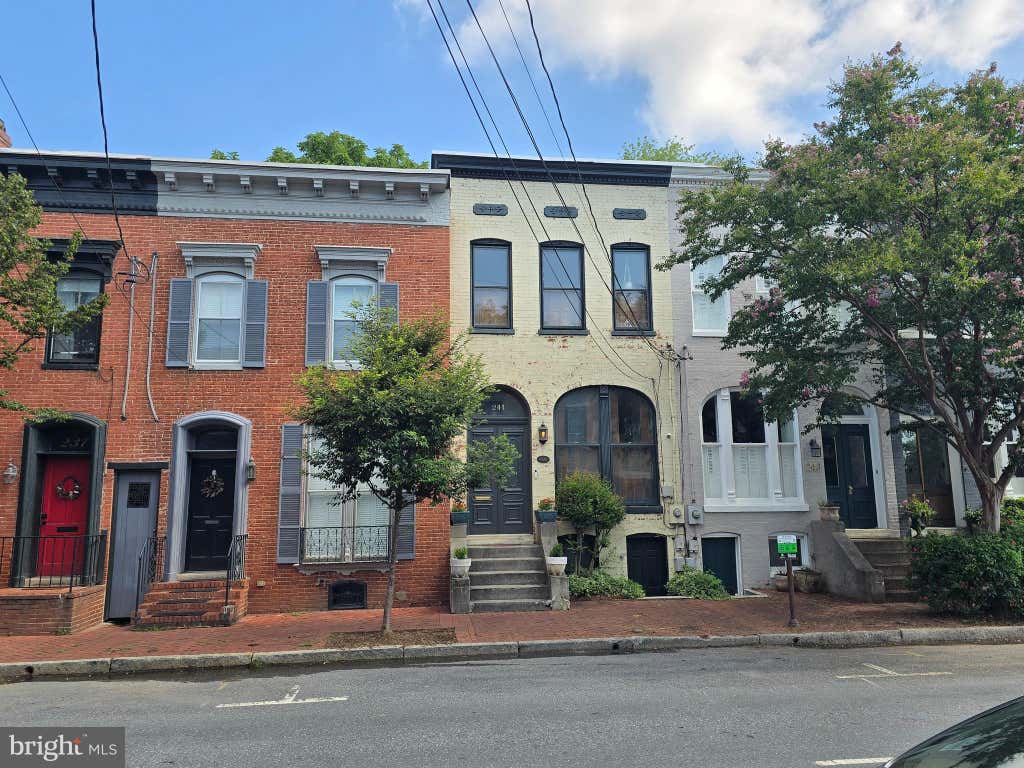 Photo of 241 E Church Street, FREDERICK, MD 21701 (MLS # MDFR2086686)