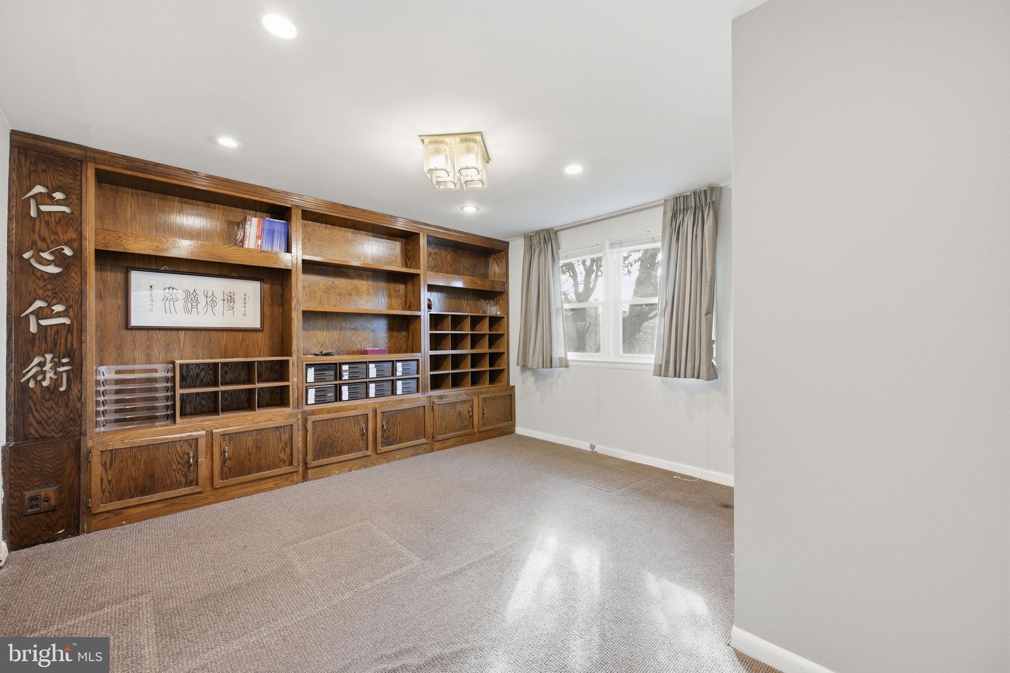 WHEATON OUT RES. (2) - Residential