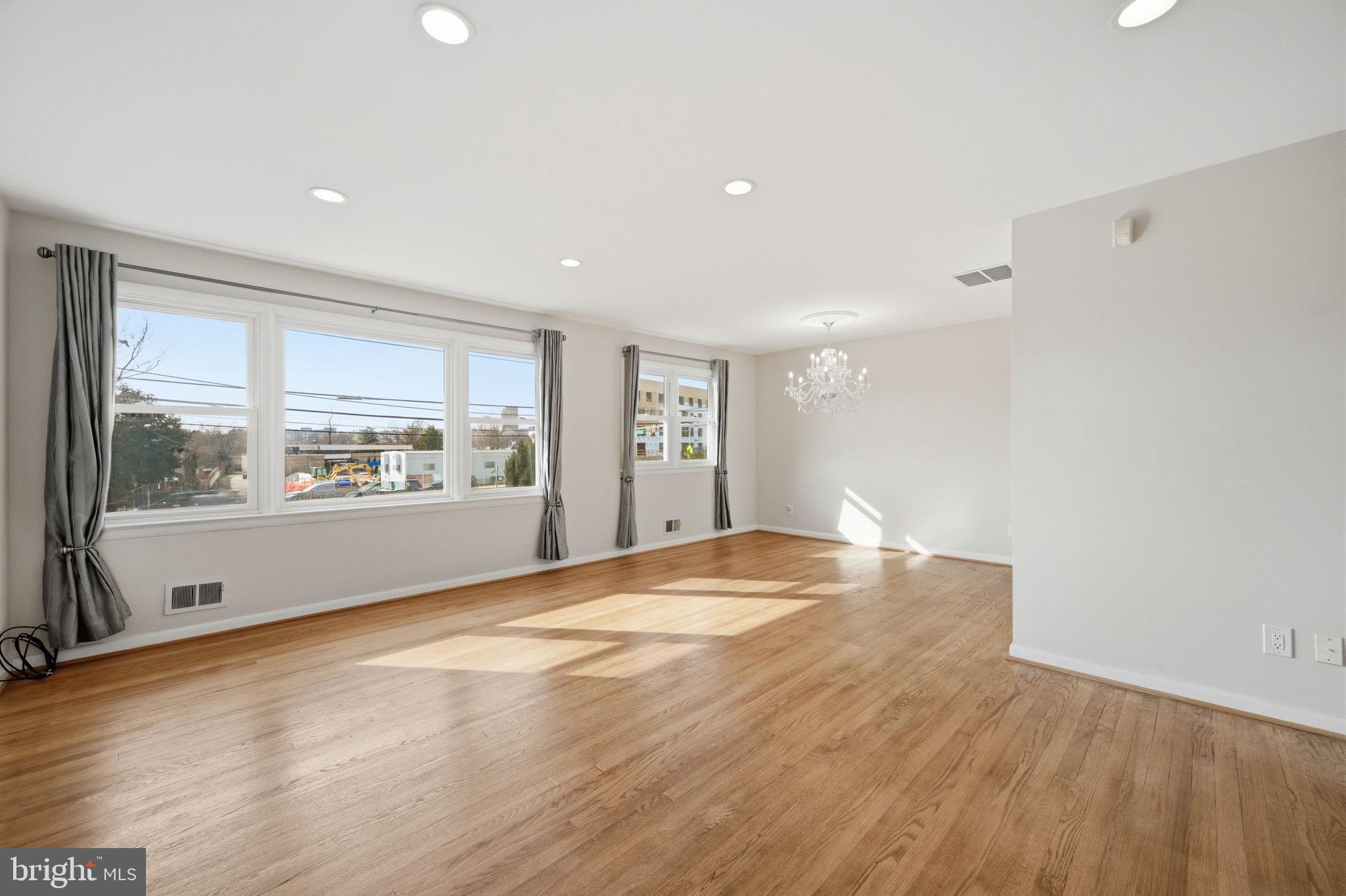 WHEATON OUT RES. (2) - Residential