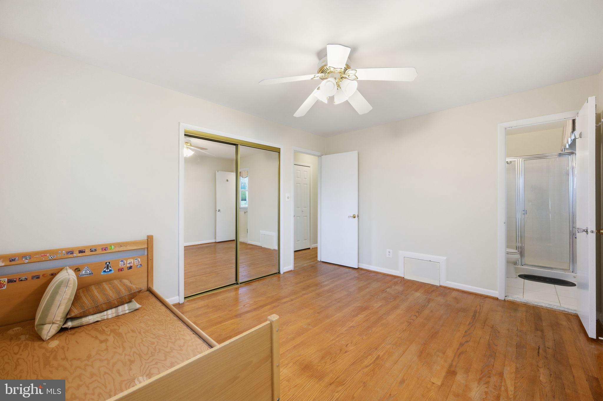 WHEATON OUT RES. (2) - Residential