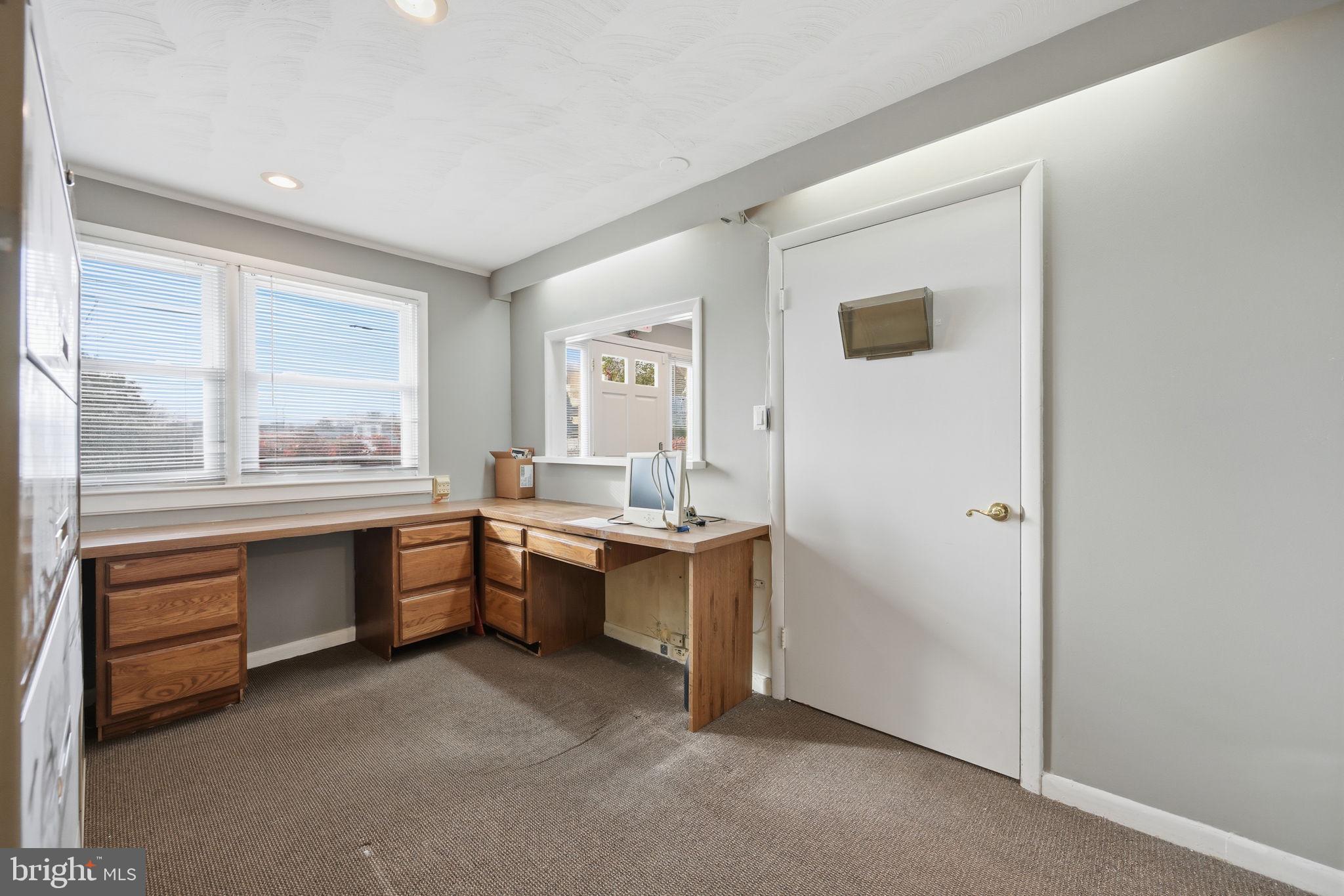 WHEATON OUT RES. (2) - Residential