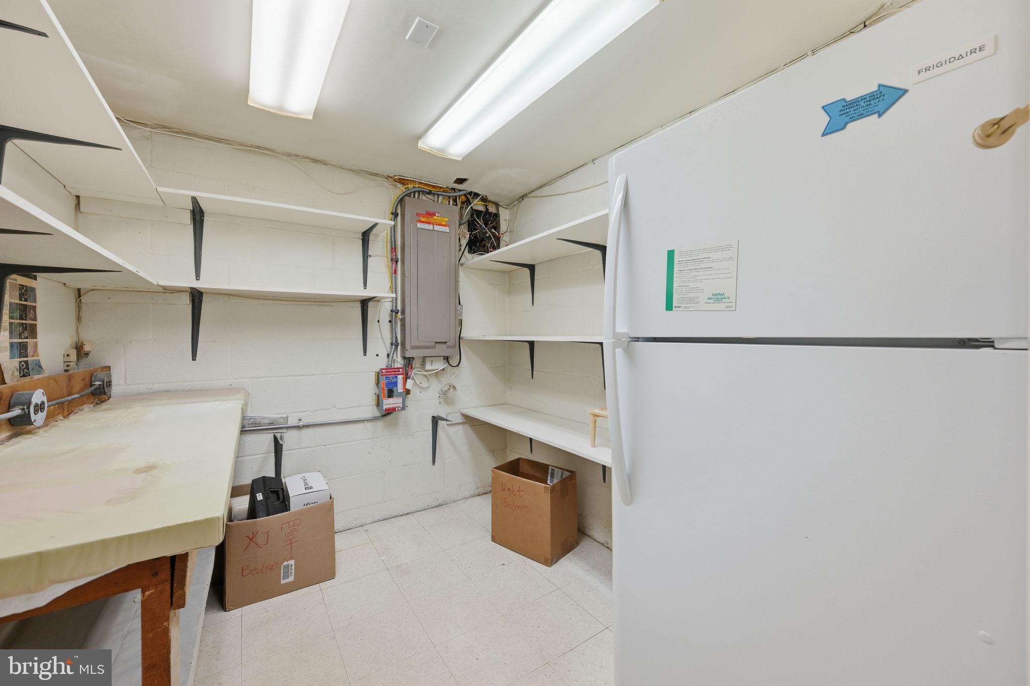 WHEATON OUT RES. (2) - Residential