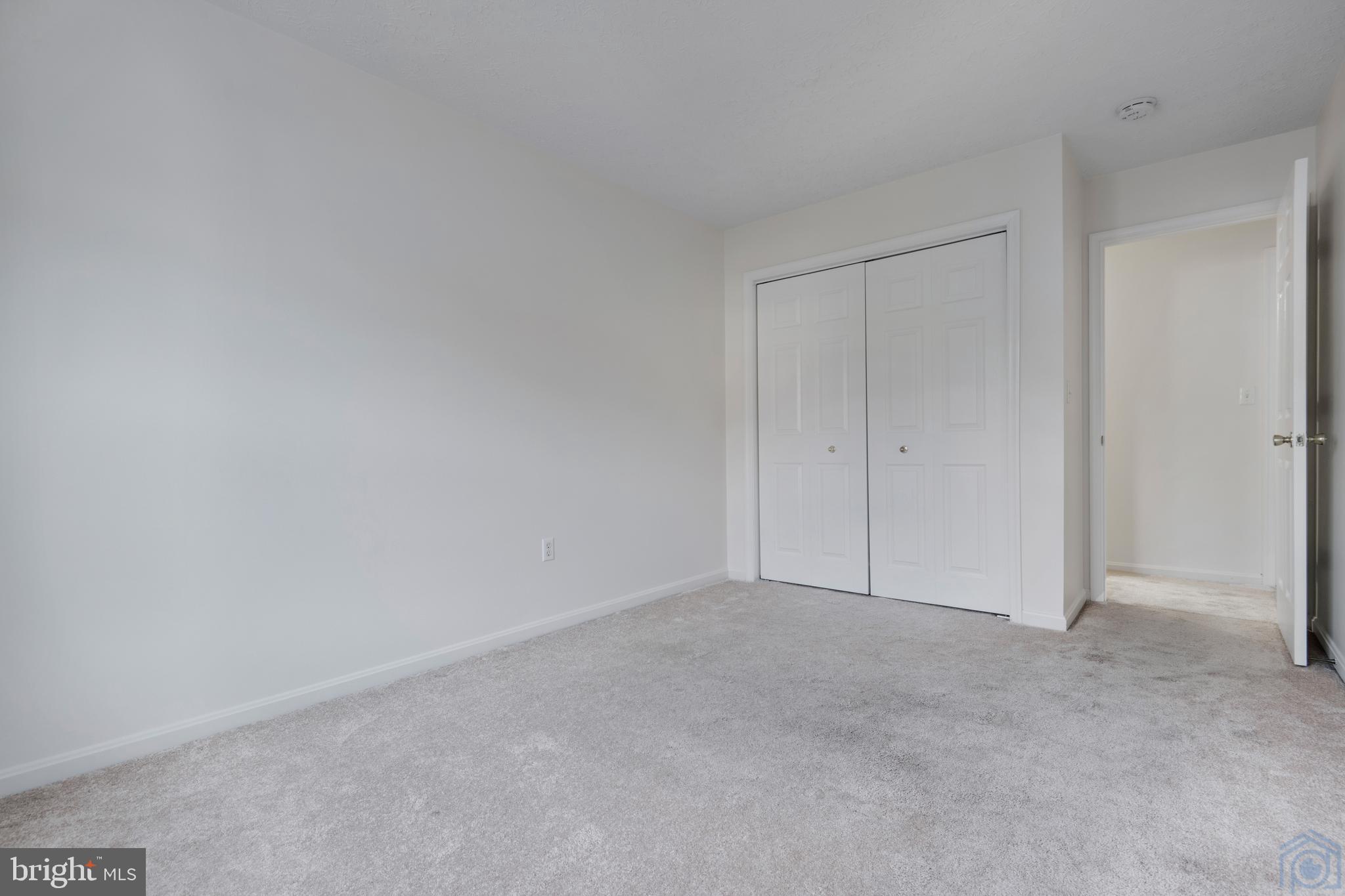 ANNAPOLIS OVERLOOK - Residential Lease
