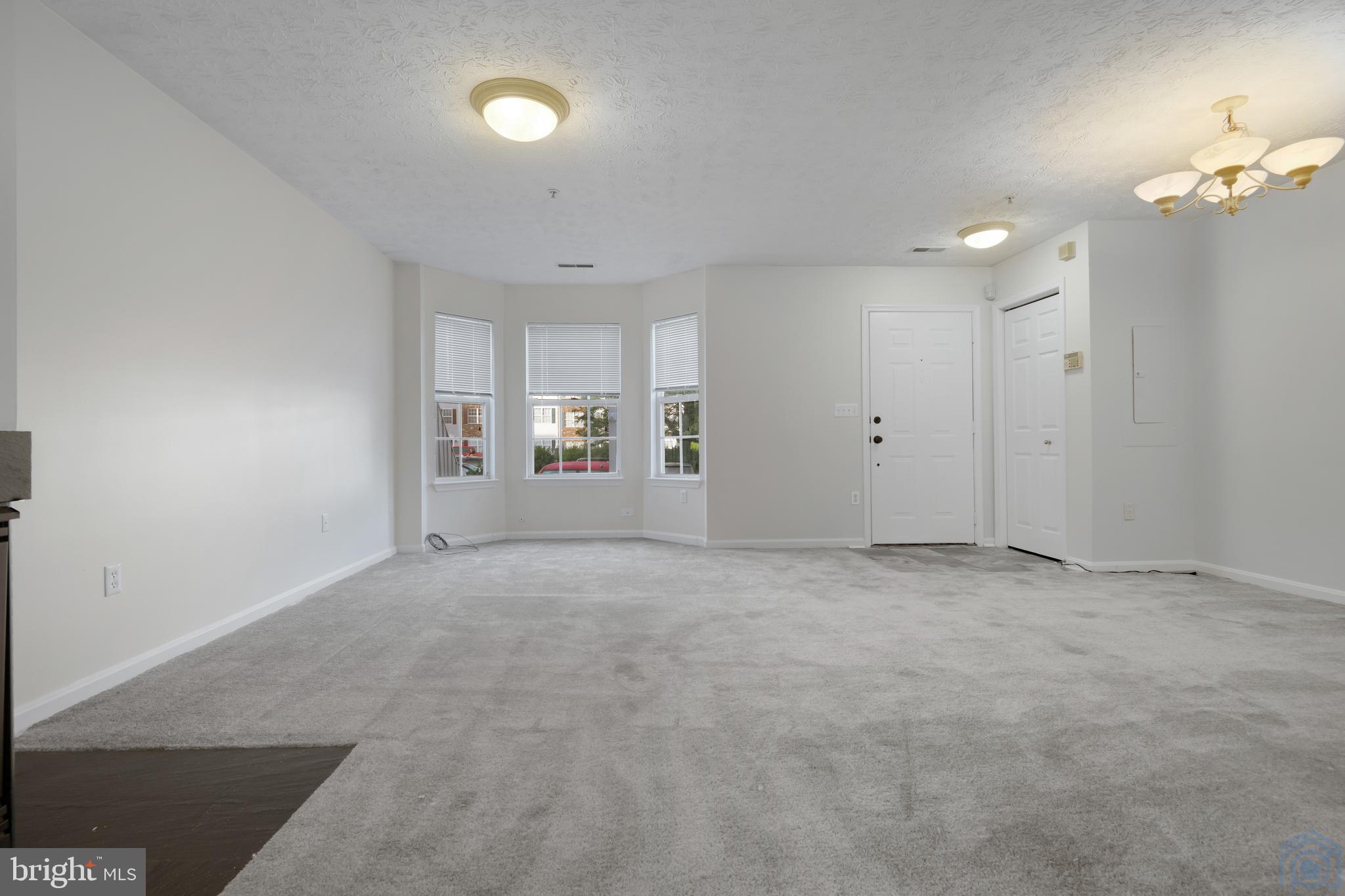 ANNAPOLIS OVERLOOK - Residential Lease