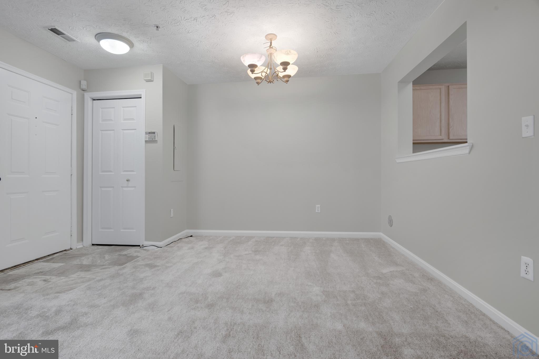 ANNAPOLIS OVERLOOK - Residential Lease
