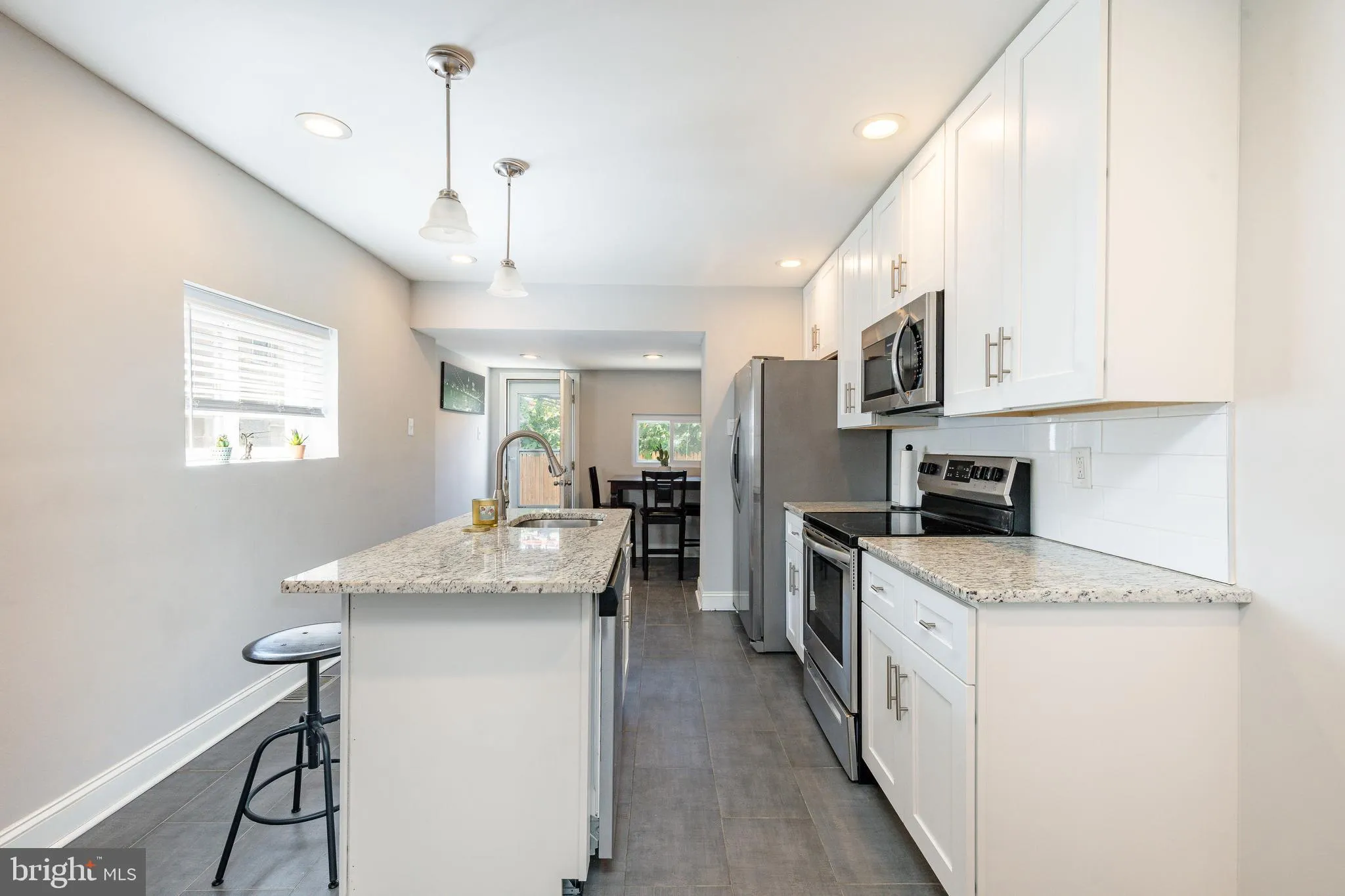 Philadelphia, Pennsylvania 19121, United States, 3 Bedrooms Bedrooms, ,2 BathroomsBathrooms,Residential,Active,189646