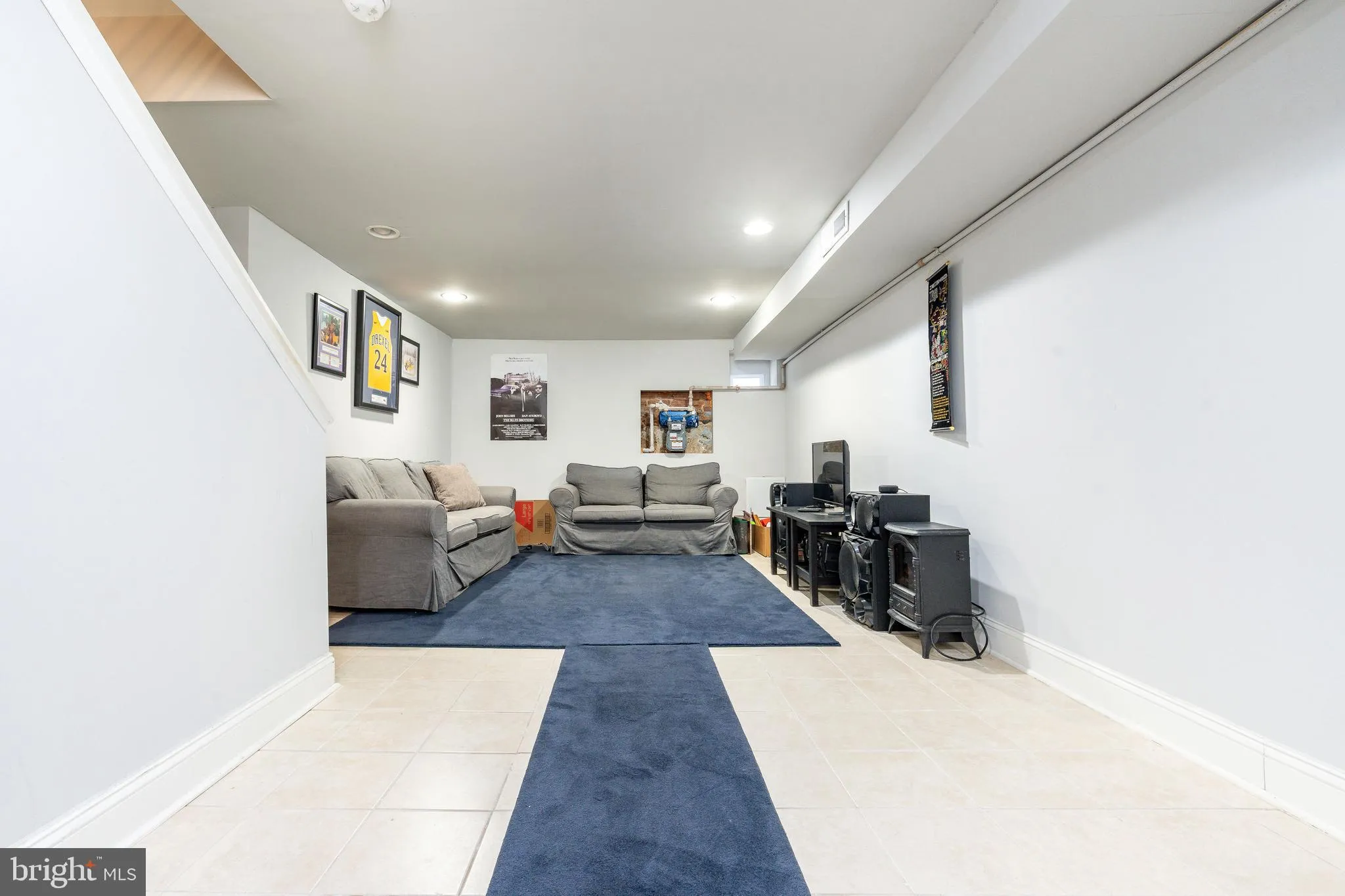 Philadelphia, Pennsylvania 19121, United States, 3 Bedrooms Bedrooms, ,2 BathroomsBathrooms,Residential,Active,189646