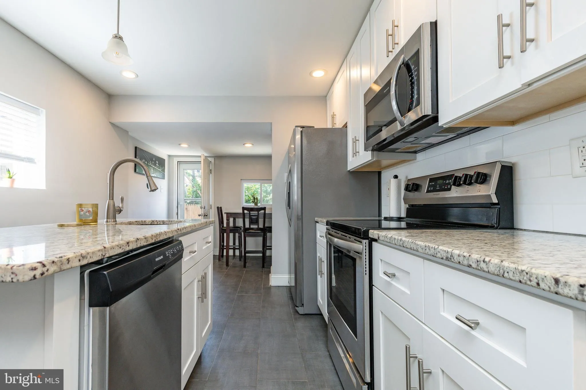 Philadelphia, Pennsylvania 19121, United States, 3 Bedrooms Bedrooms, ,2 BathroomsBathrooms,Residential,Active,189646